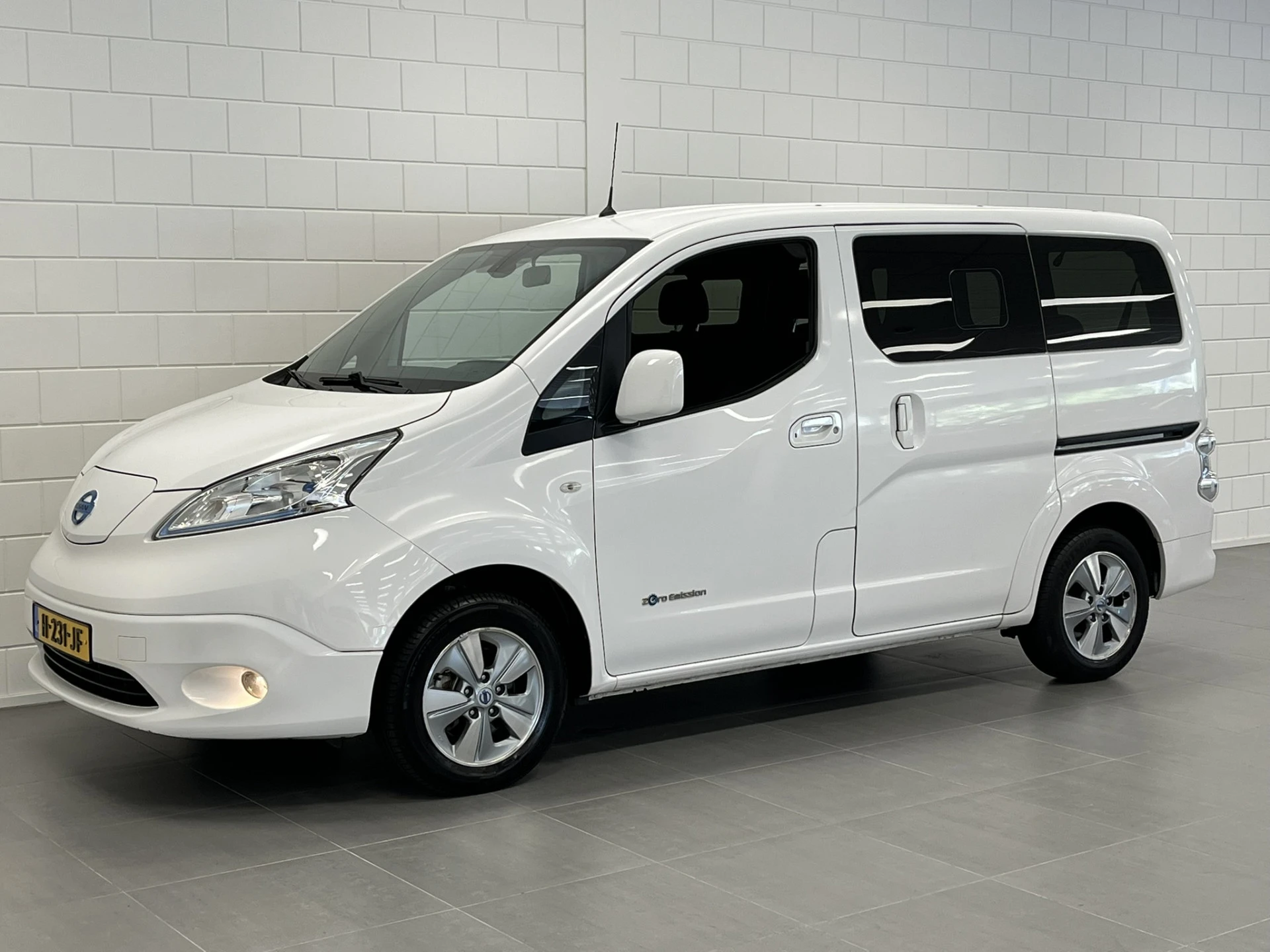 Nissan e-NV200