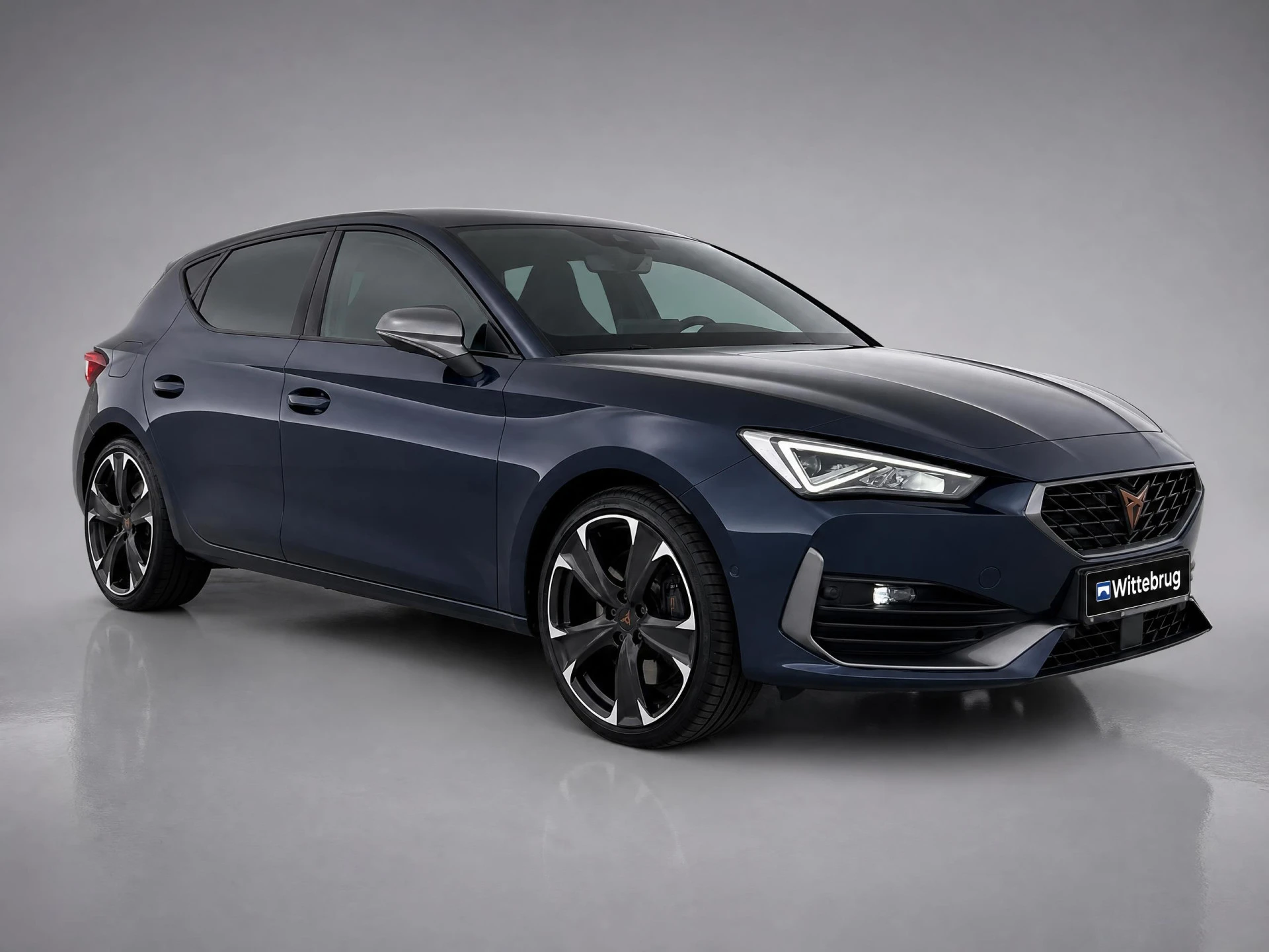 Cupra León