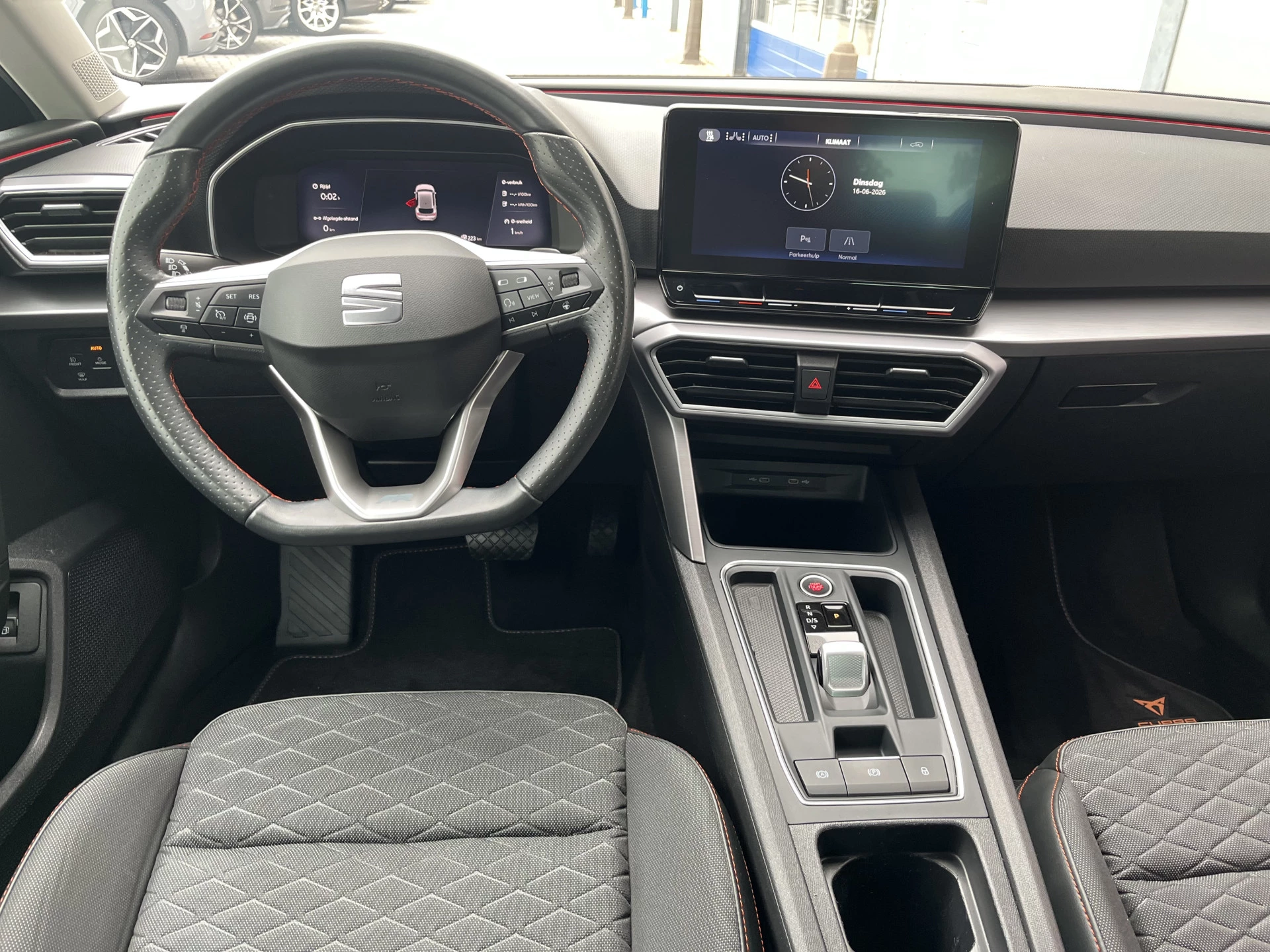 SEAT León