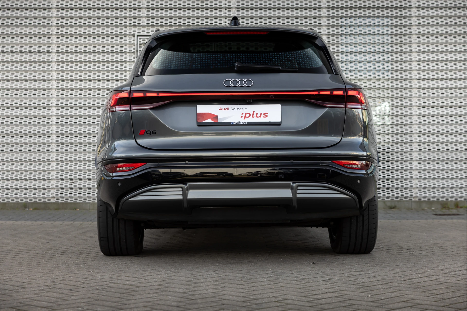 Audi Q6 e-tron