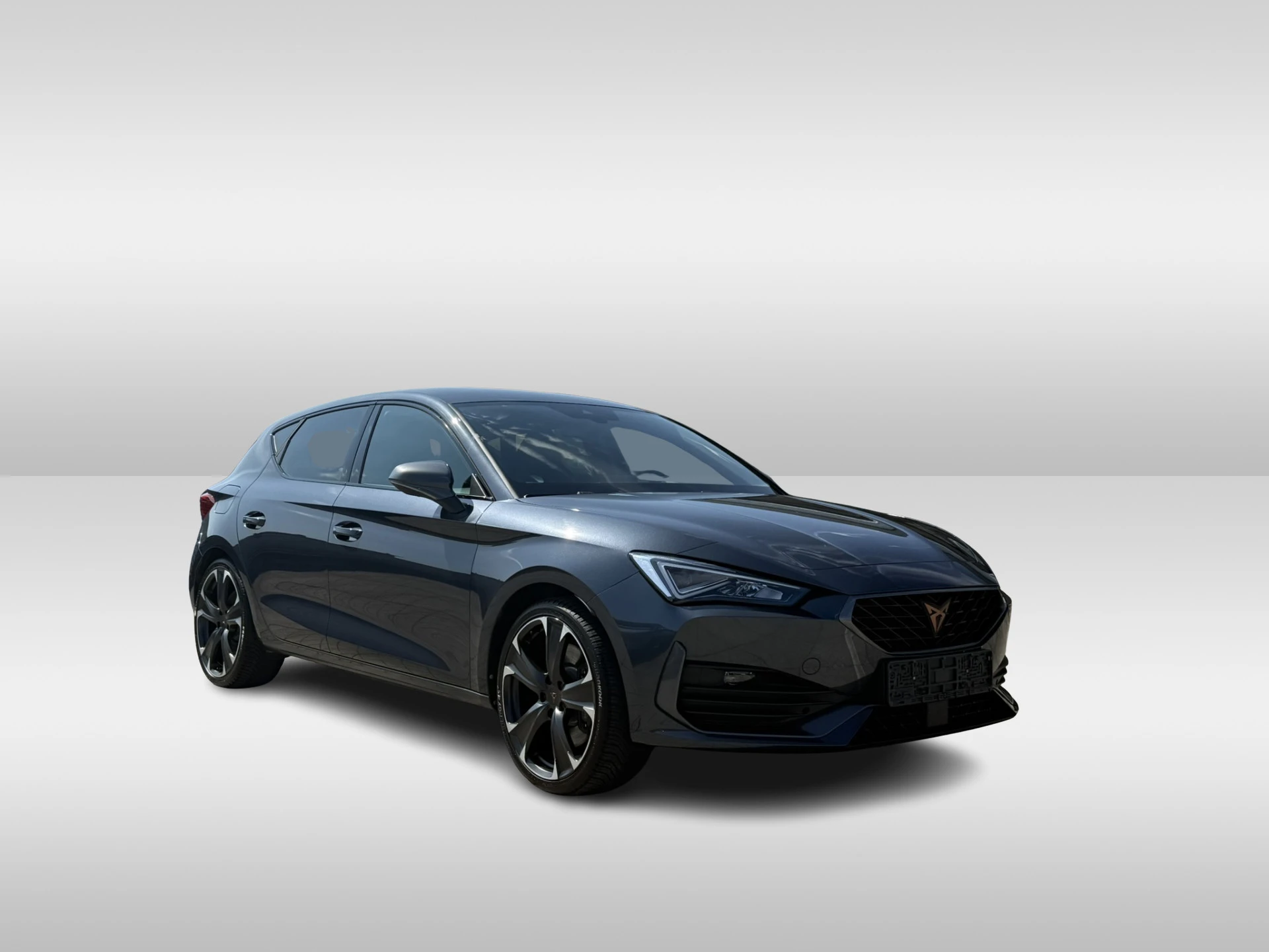 Cupra León