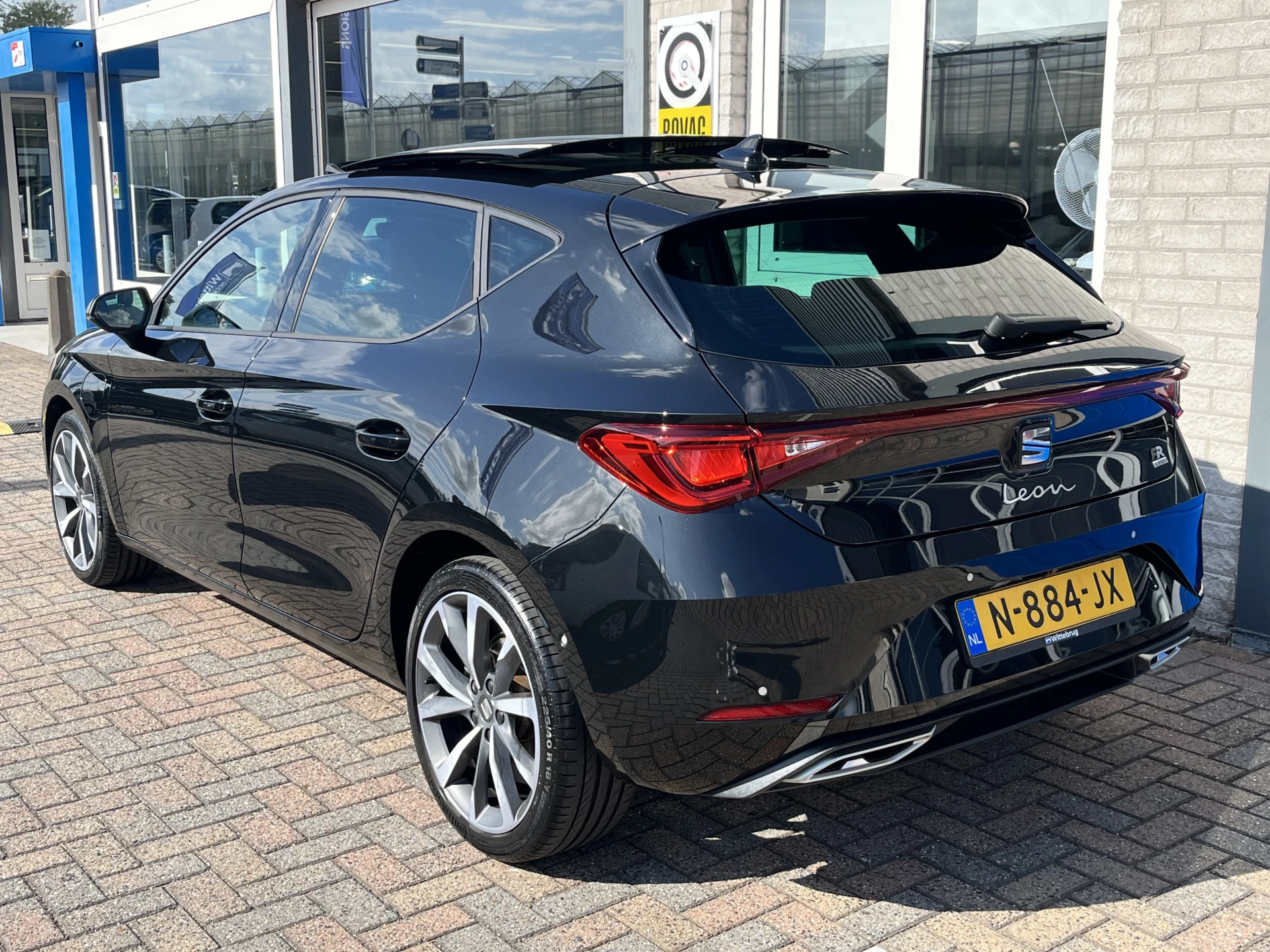 SEAT León