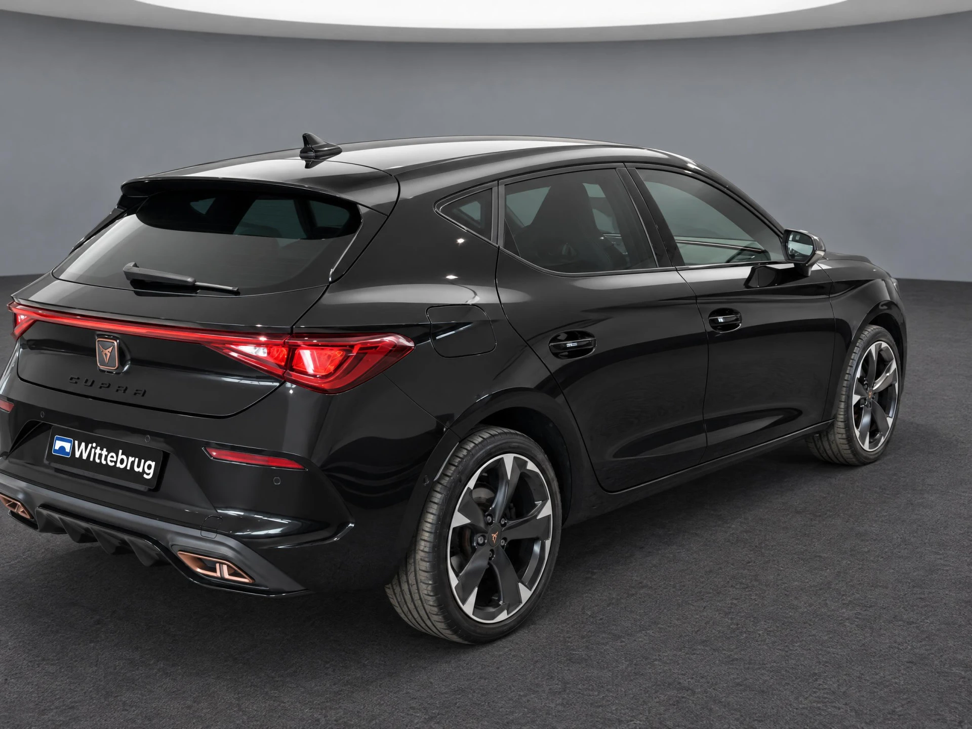 Cupra León