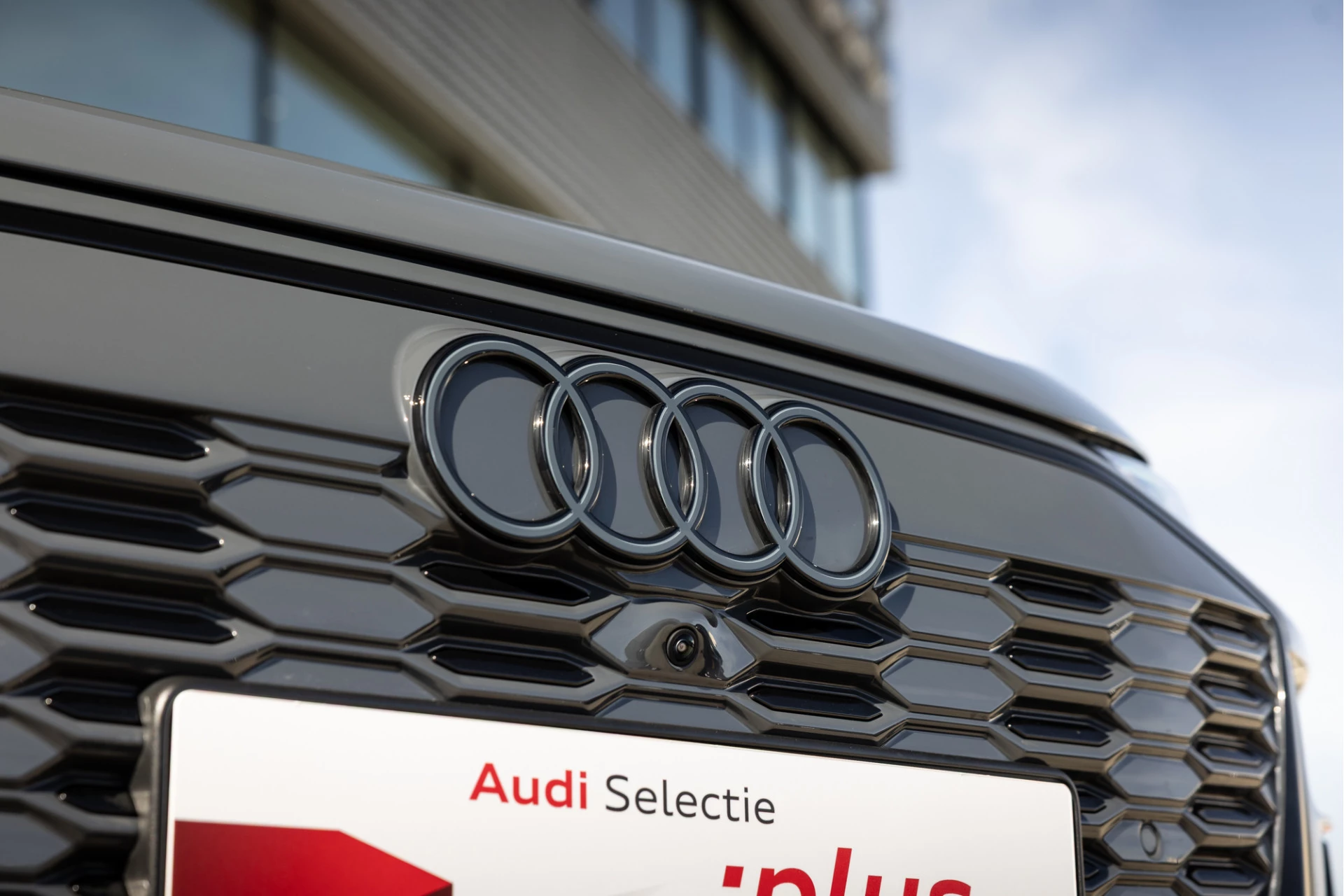 Audi Q6 e-tron