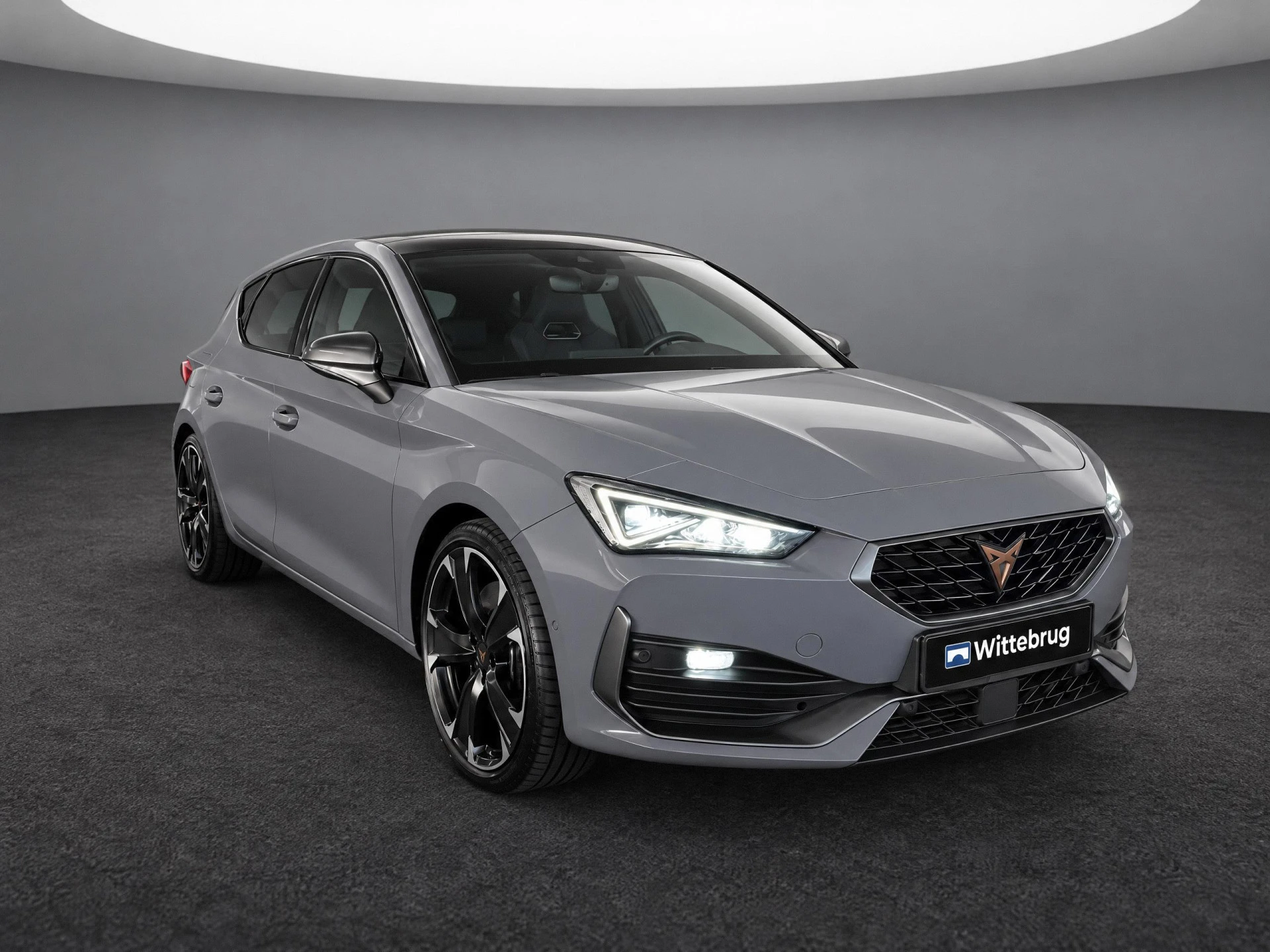 Cupra León