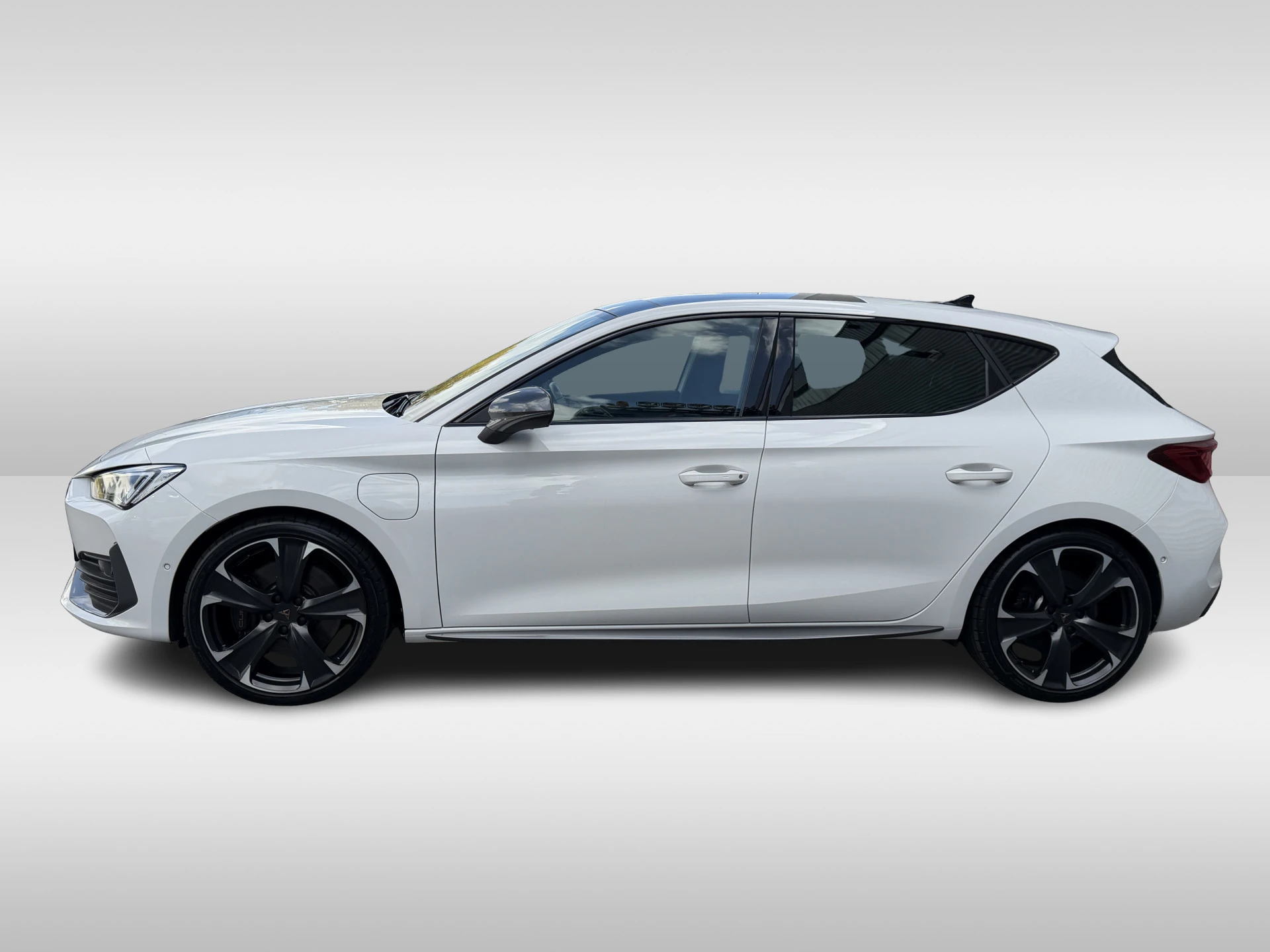 Cupra León