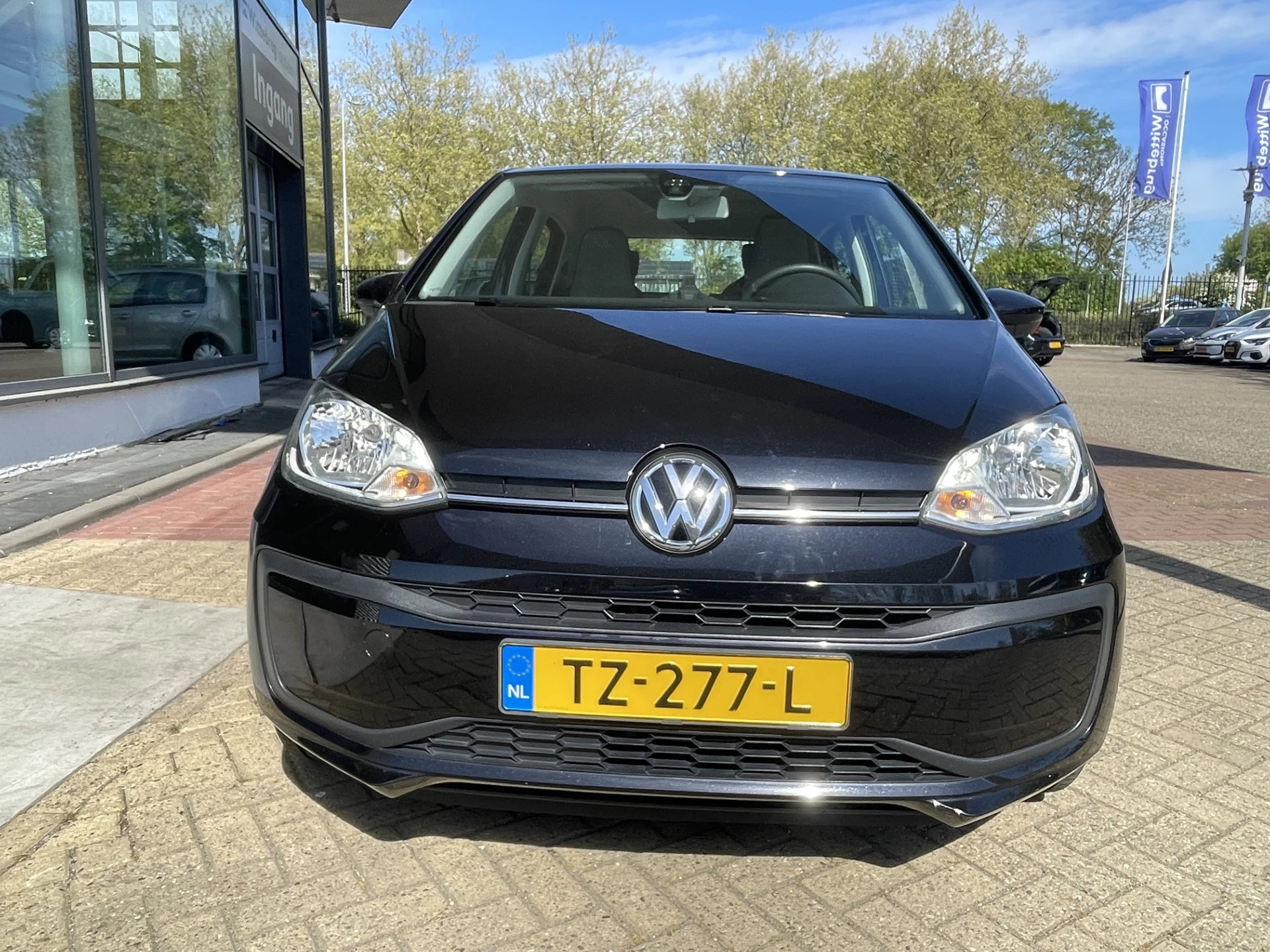 Volkswagen up!