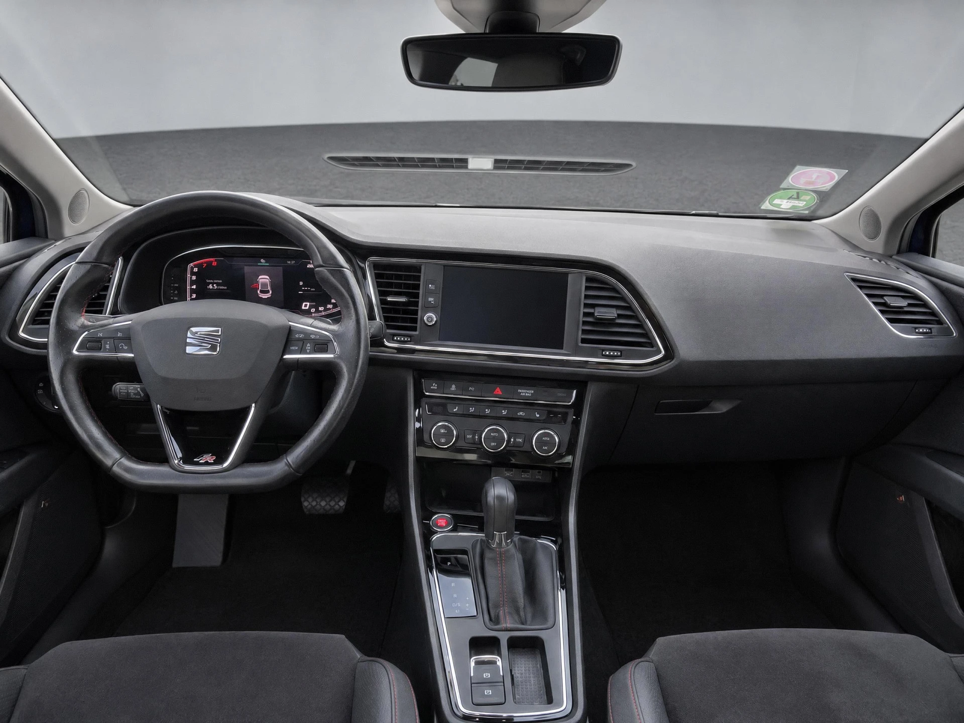 SEAT León