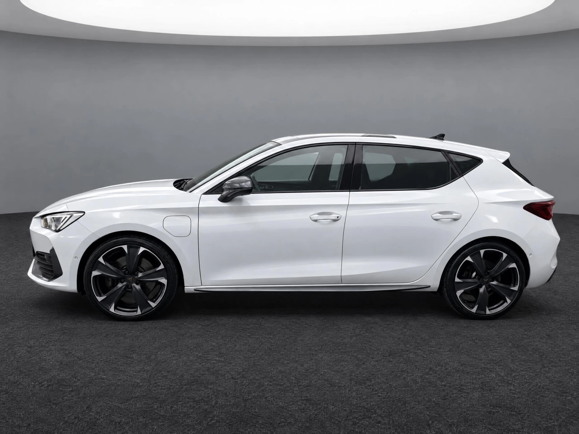 Cupra León