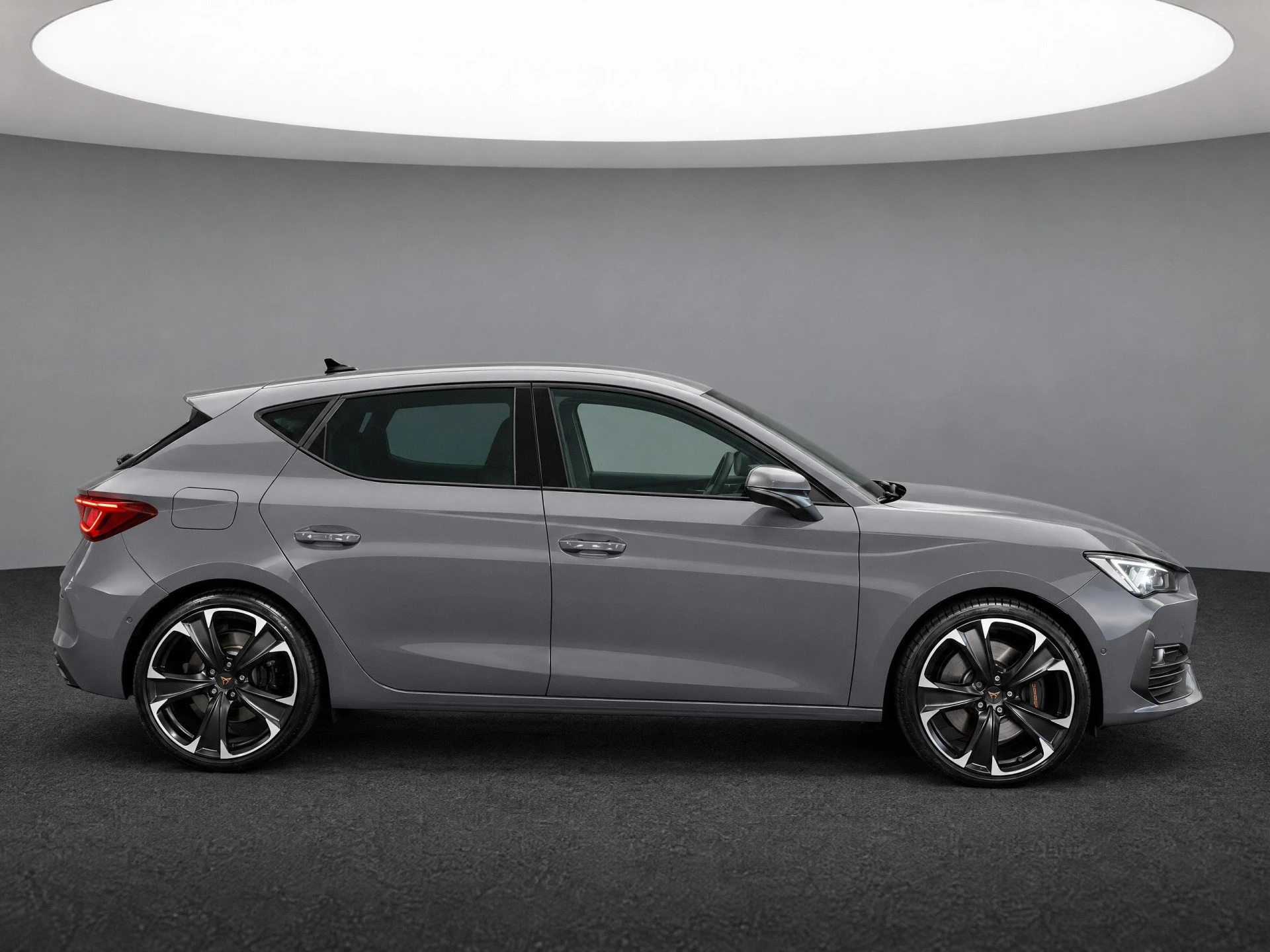 Cupra León