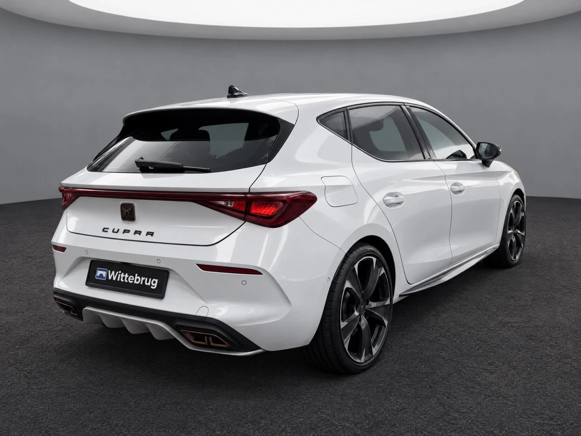 Cupra León