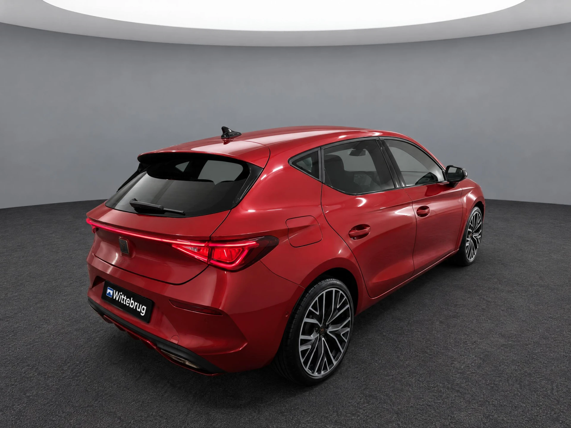 Cupra León