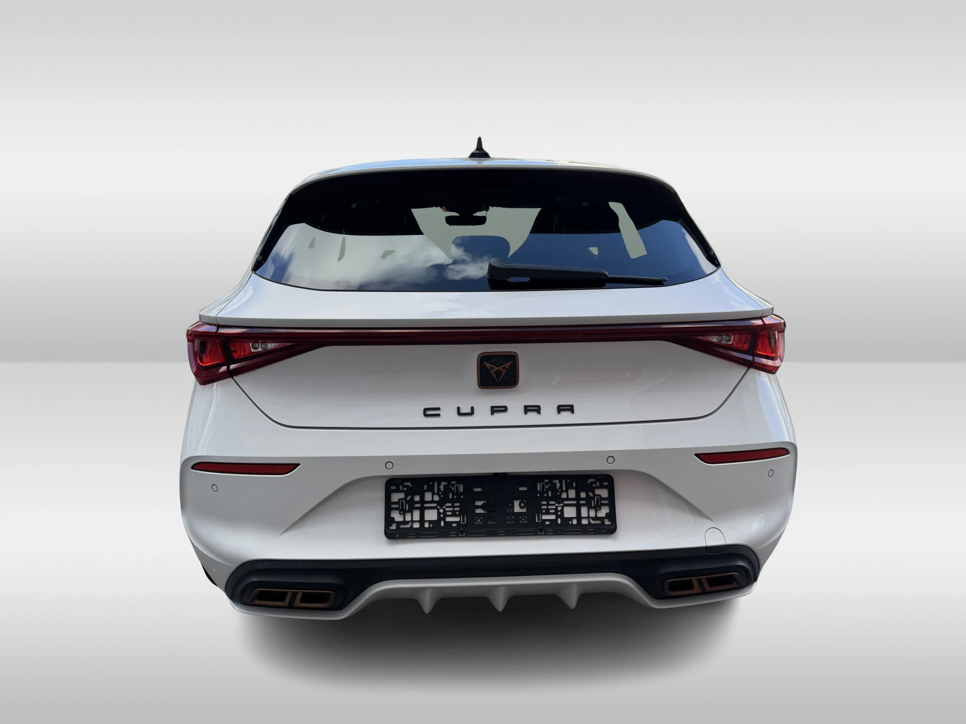 Cupra León