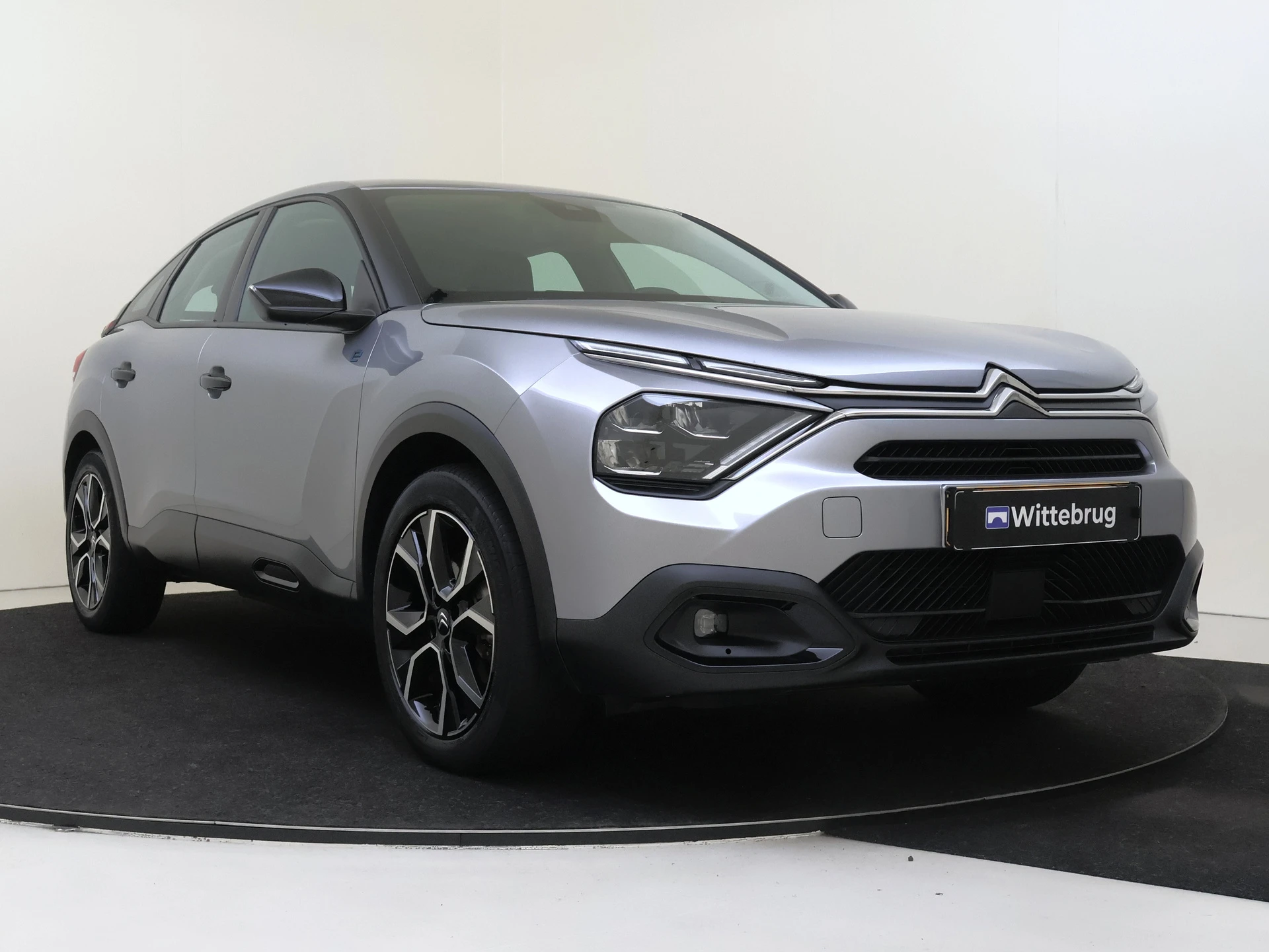 Citroën ë-C4