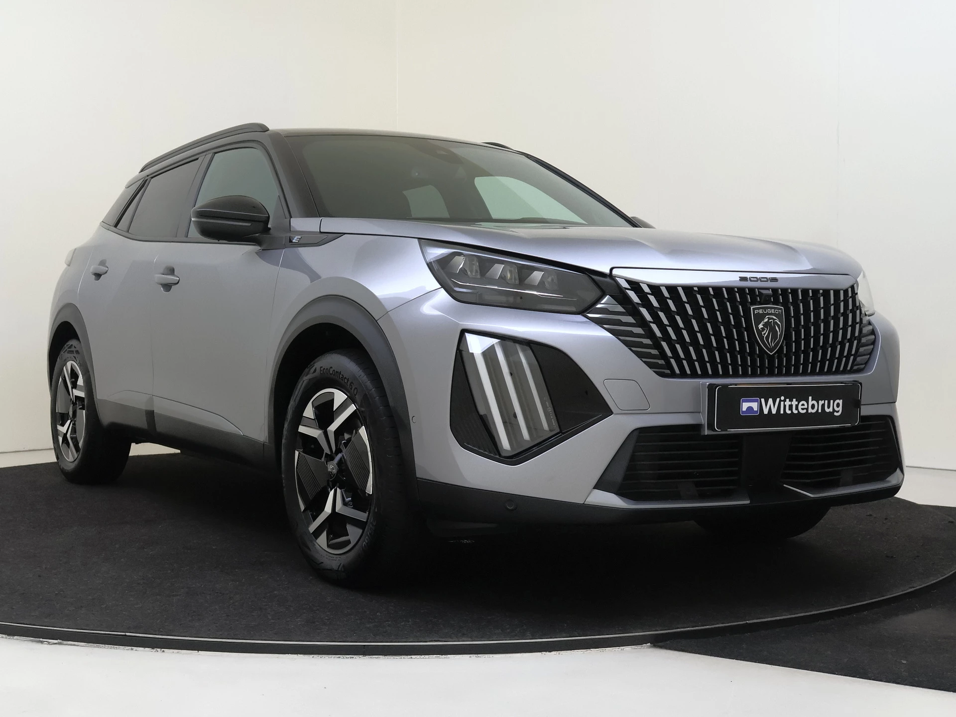 Peugeot e-2008