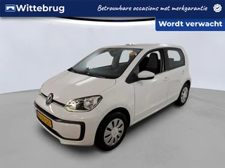 Volkswagen up! 1.0 65pk / Volaut. Airco / Parkeersensoren A / Cruise control / Camera / Regensensor