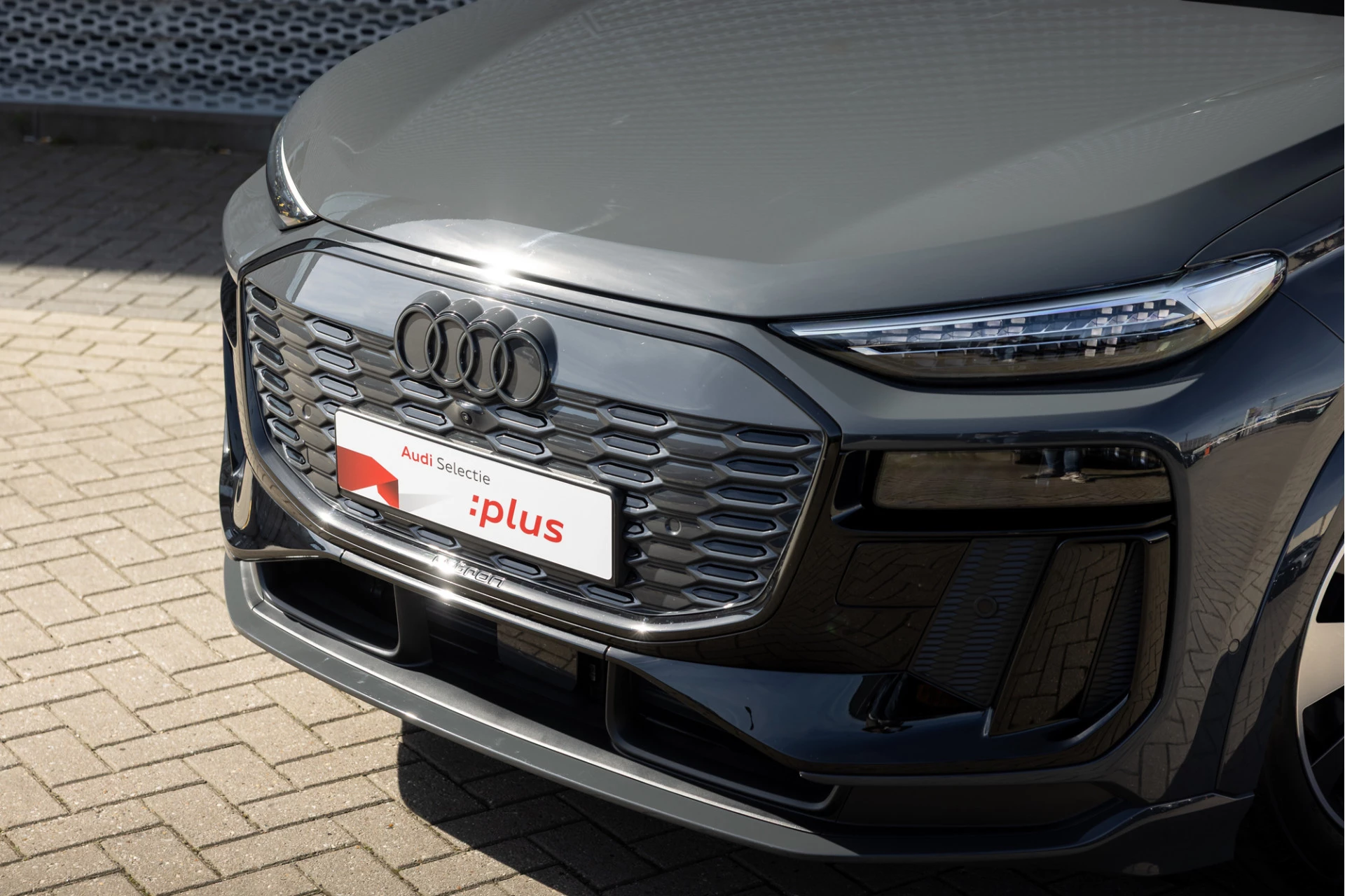 Audi Q6 e-tron