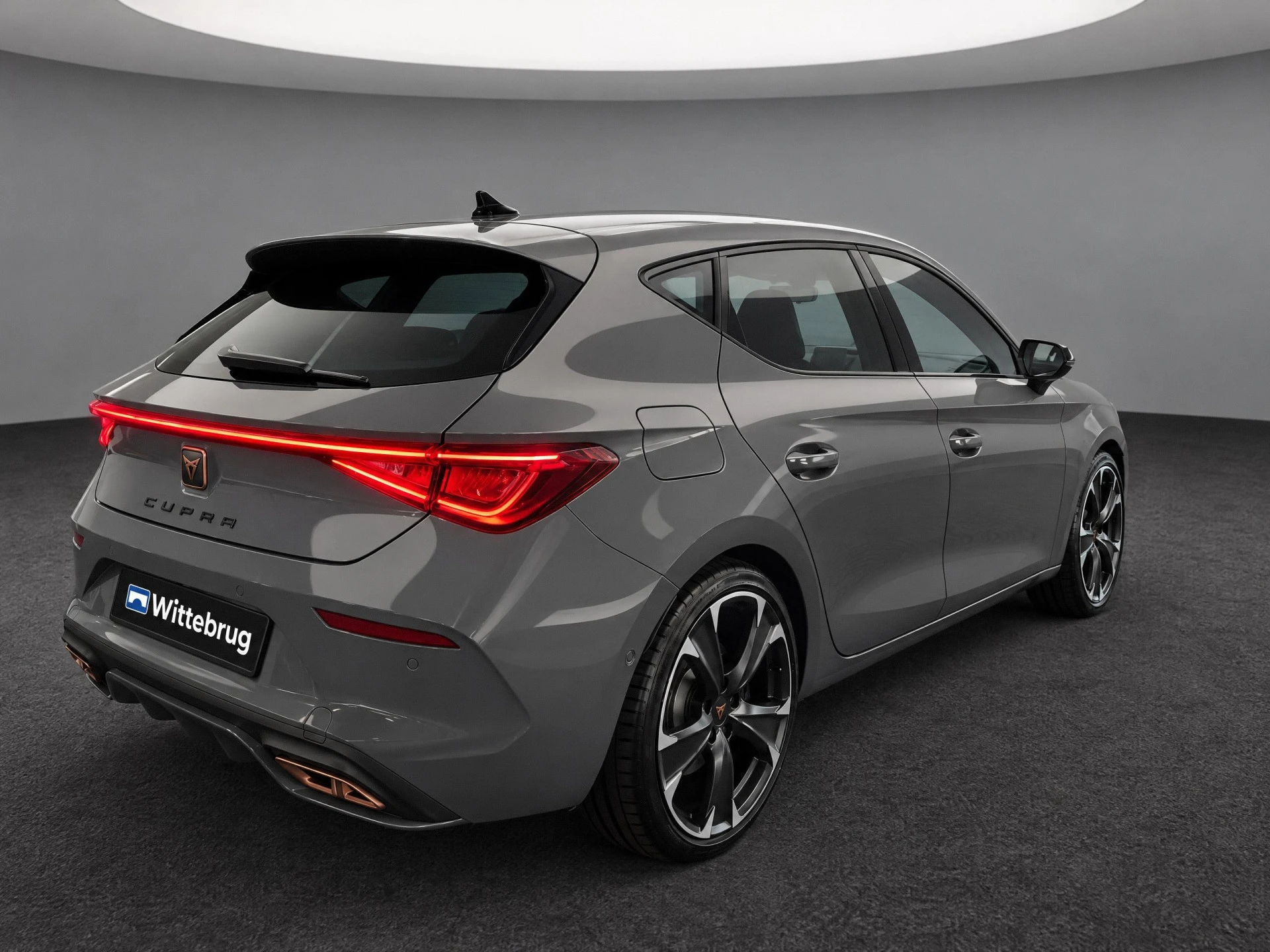 Cupra León