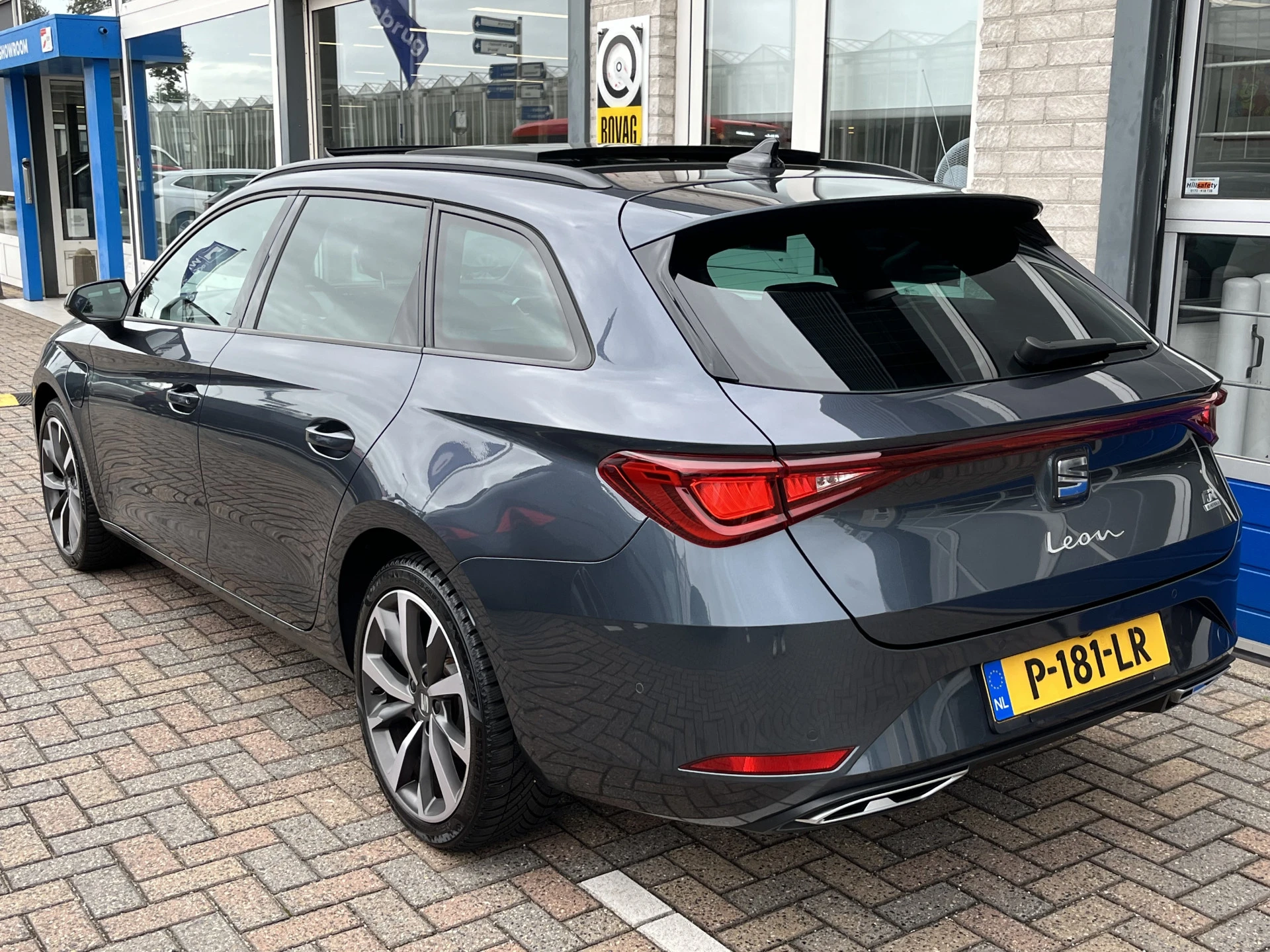SEAT León