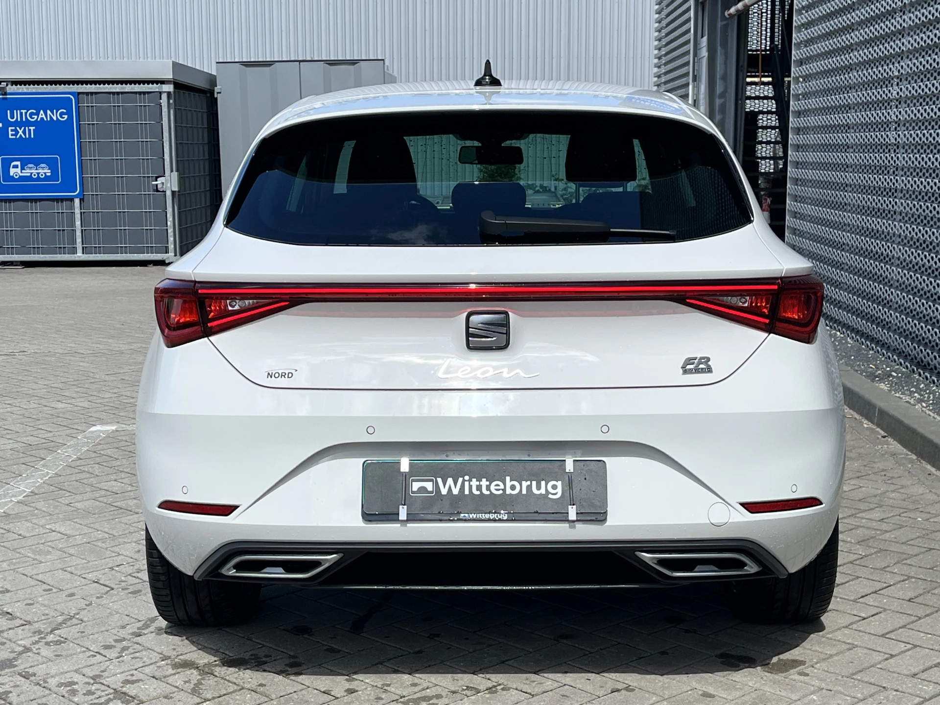 SEAT León