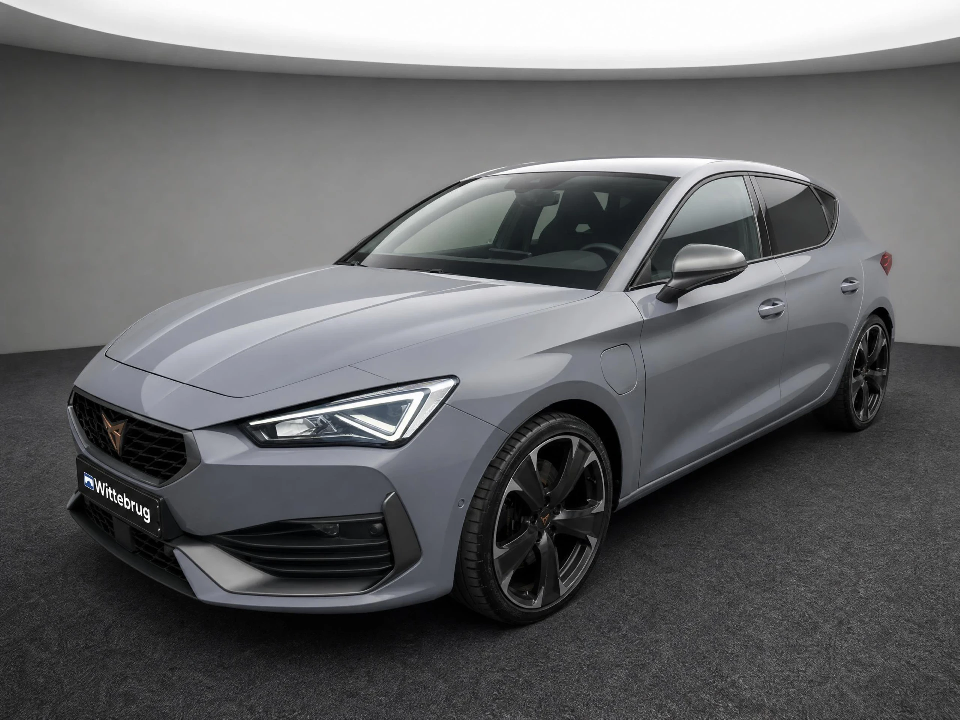 Cupra León