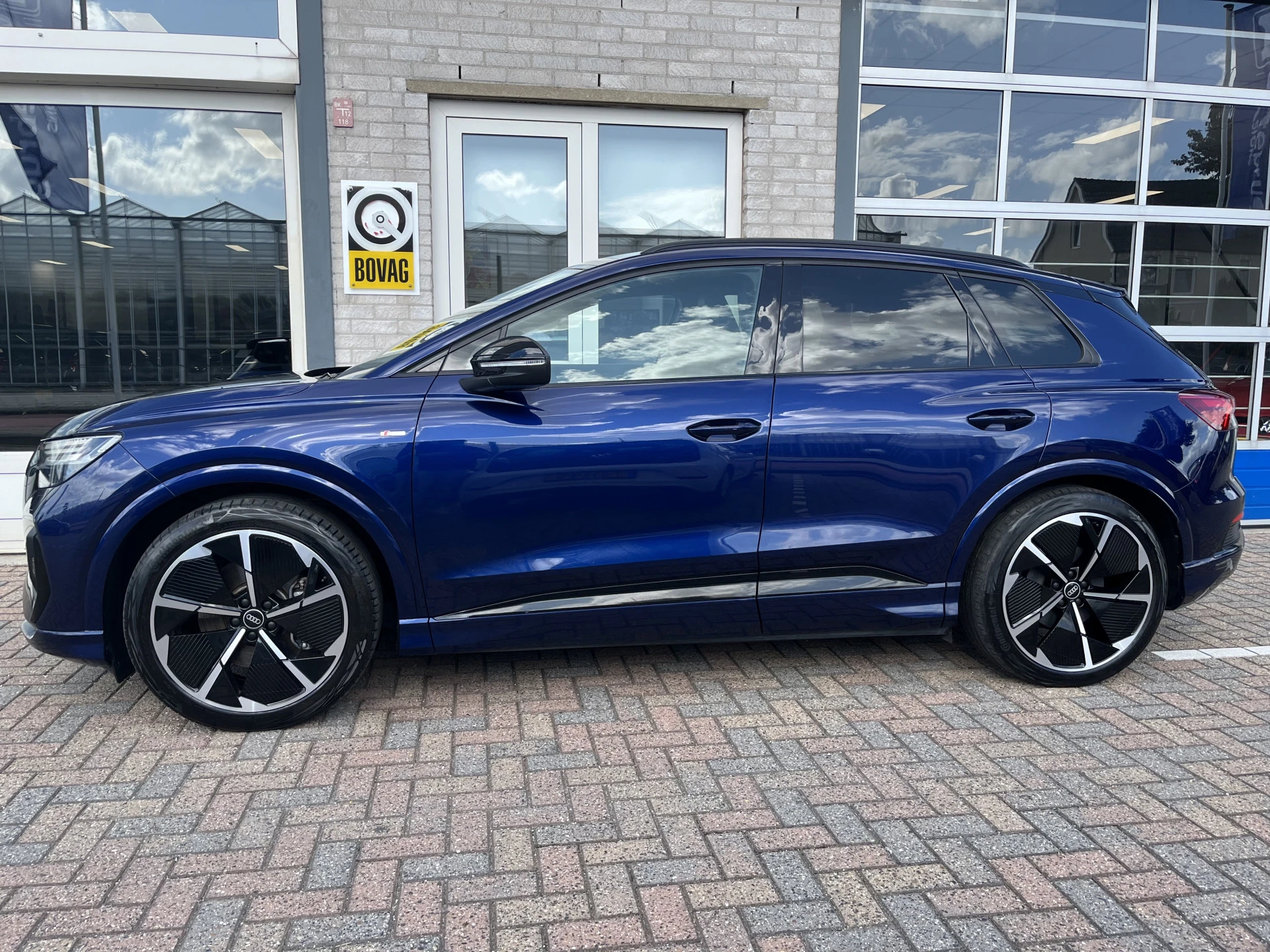 Audi Q4 e-tron