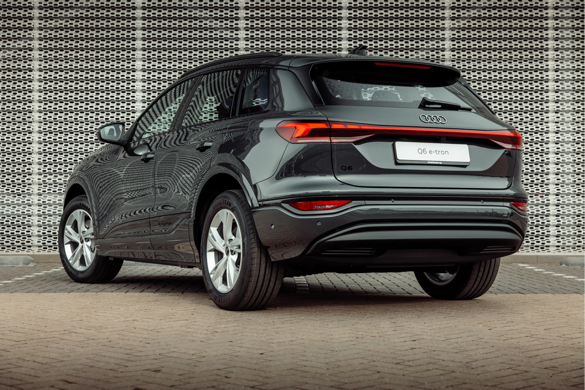 Audi Q6 e-tron