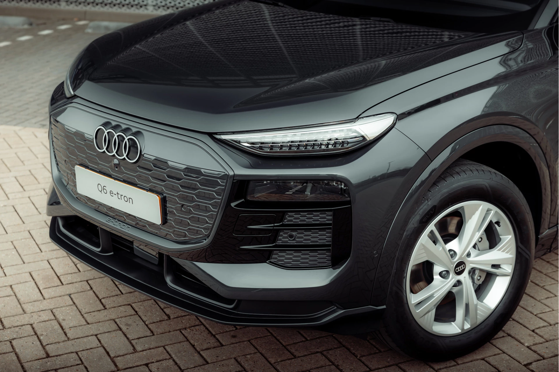 Audi Q6 e-tron