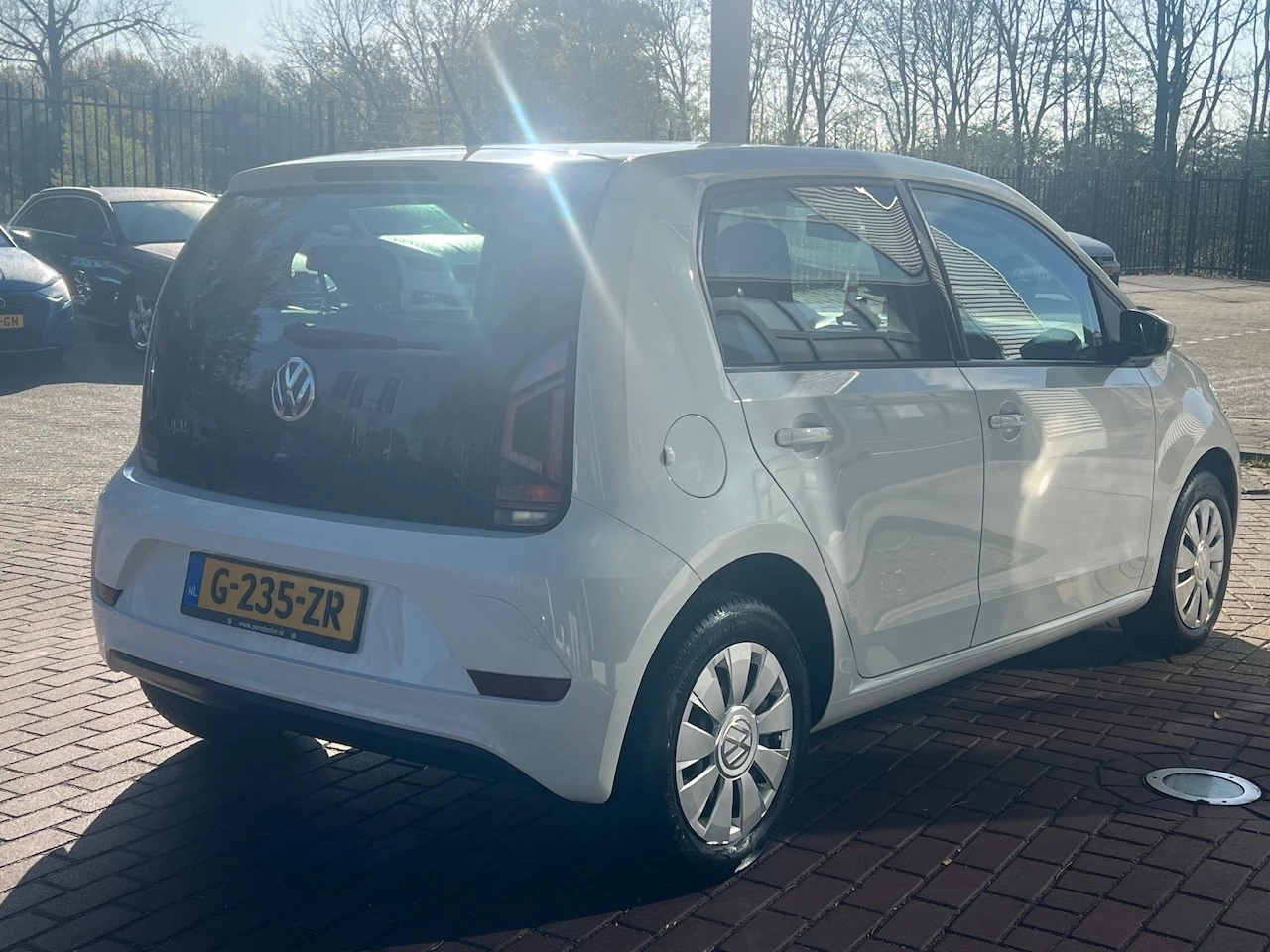 Volkswagen up!