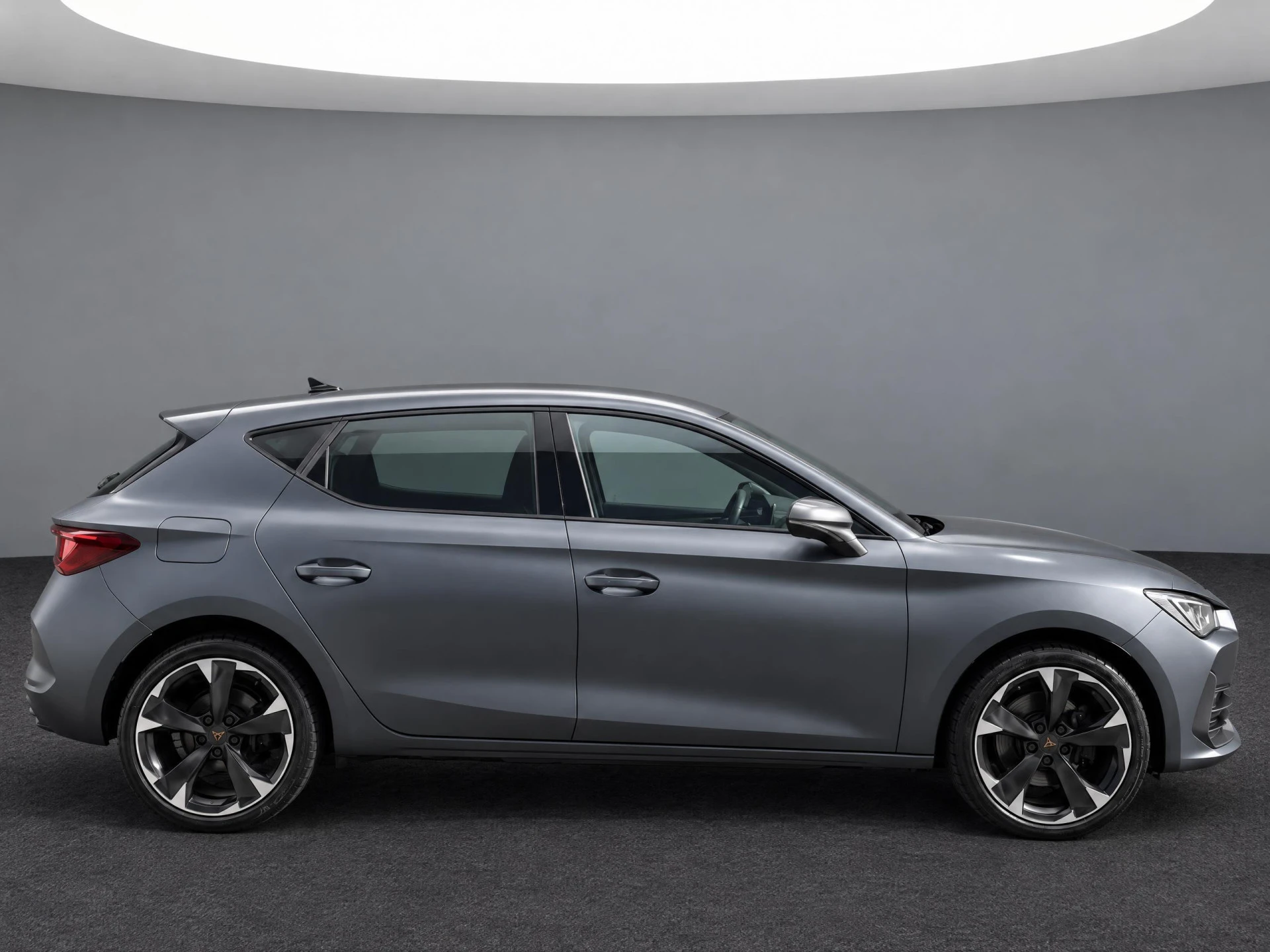 Cupra León