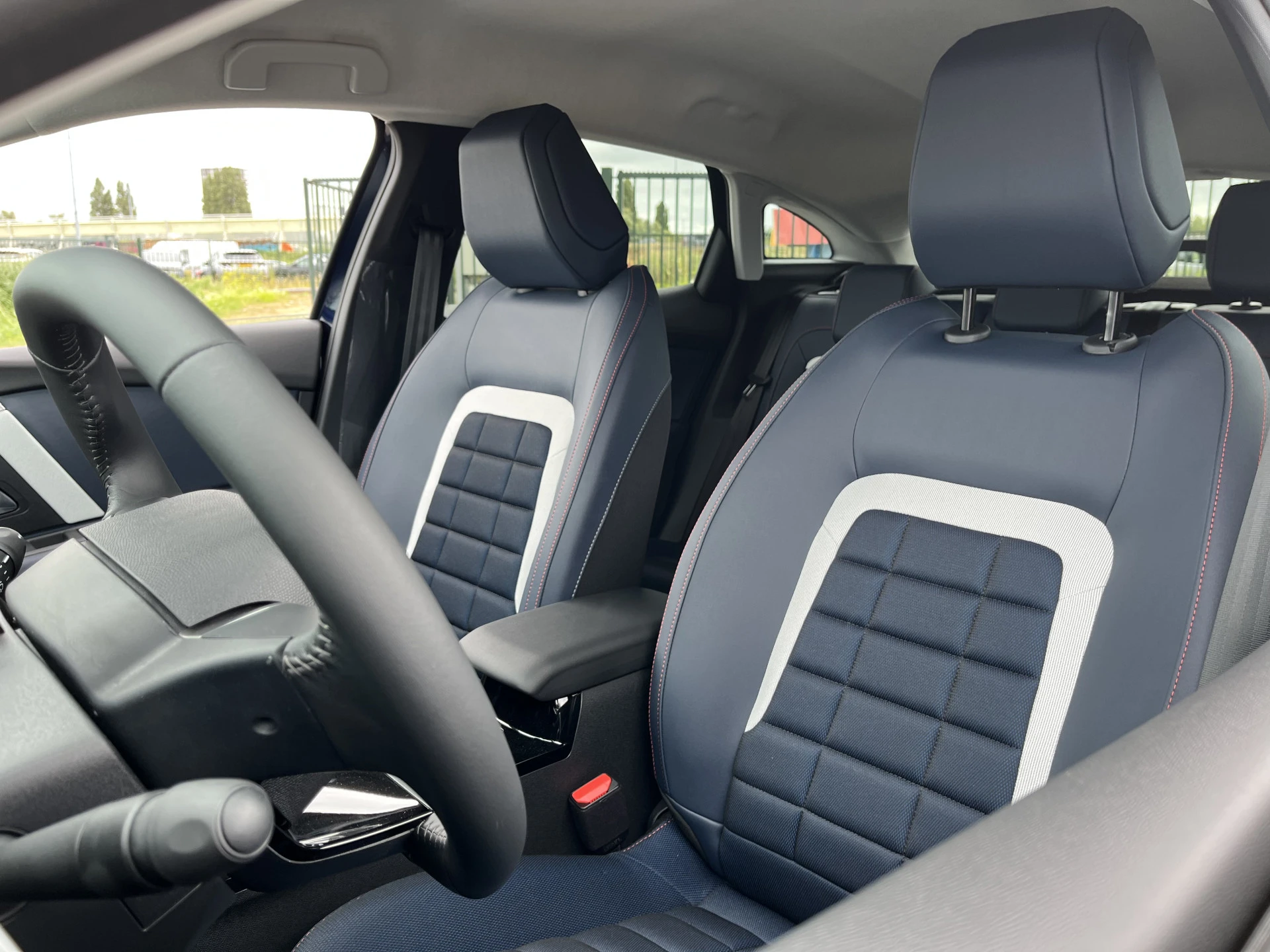Citroën ë-C4