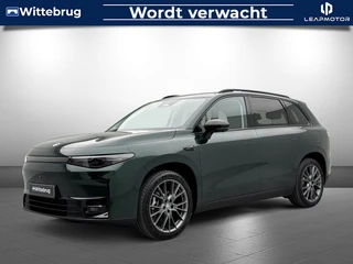 Leapmotor C10 REEV Design 28.4 kWh Range Extender 950 km Automaat met Lederen bekleding, Elektrische stoelen en Camera Uit voorraad leverbaar!
