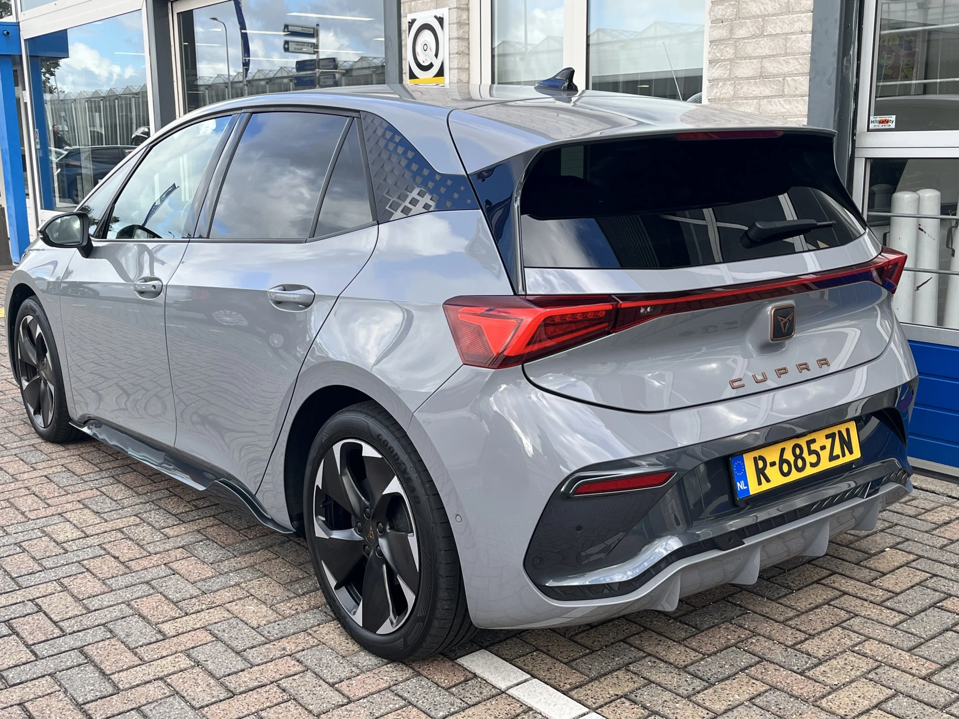 Cupra Born