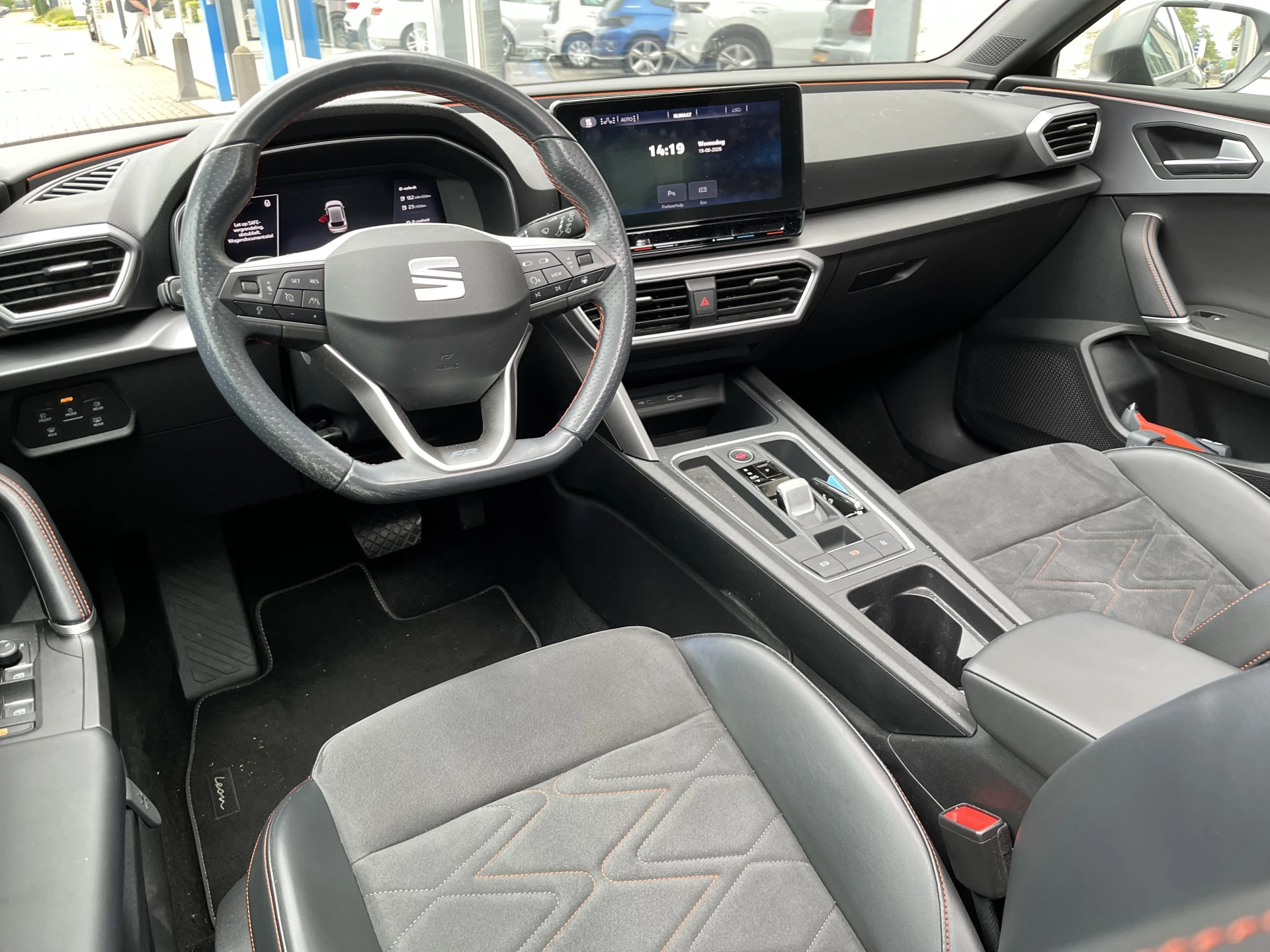 SEAT León