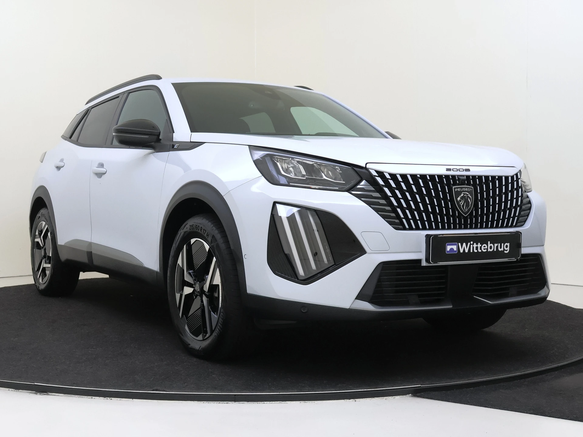 Peugeot e-2008