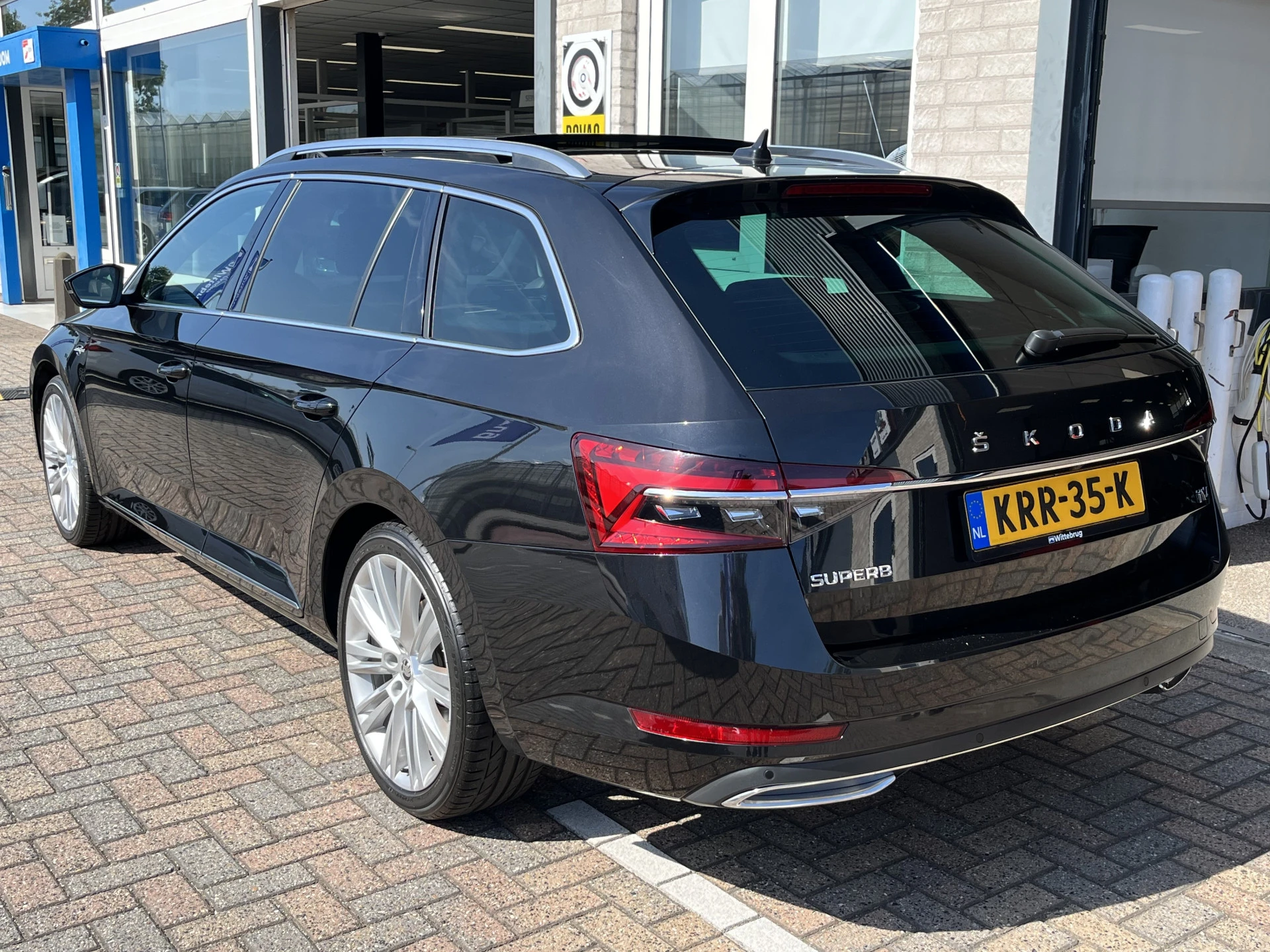 Škoda Superb