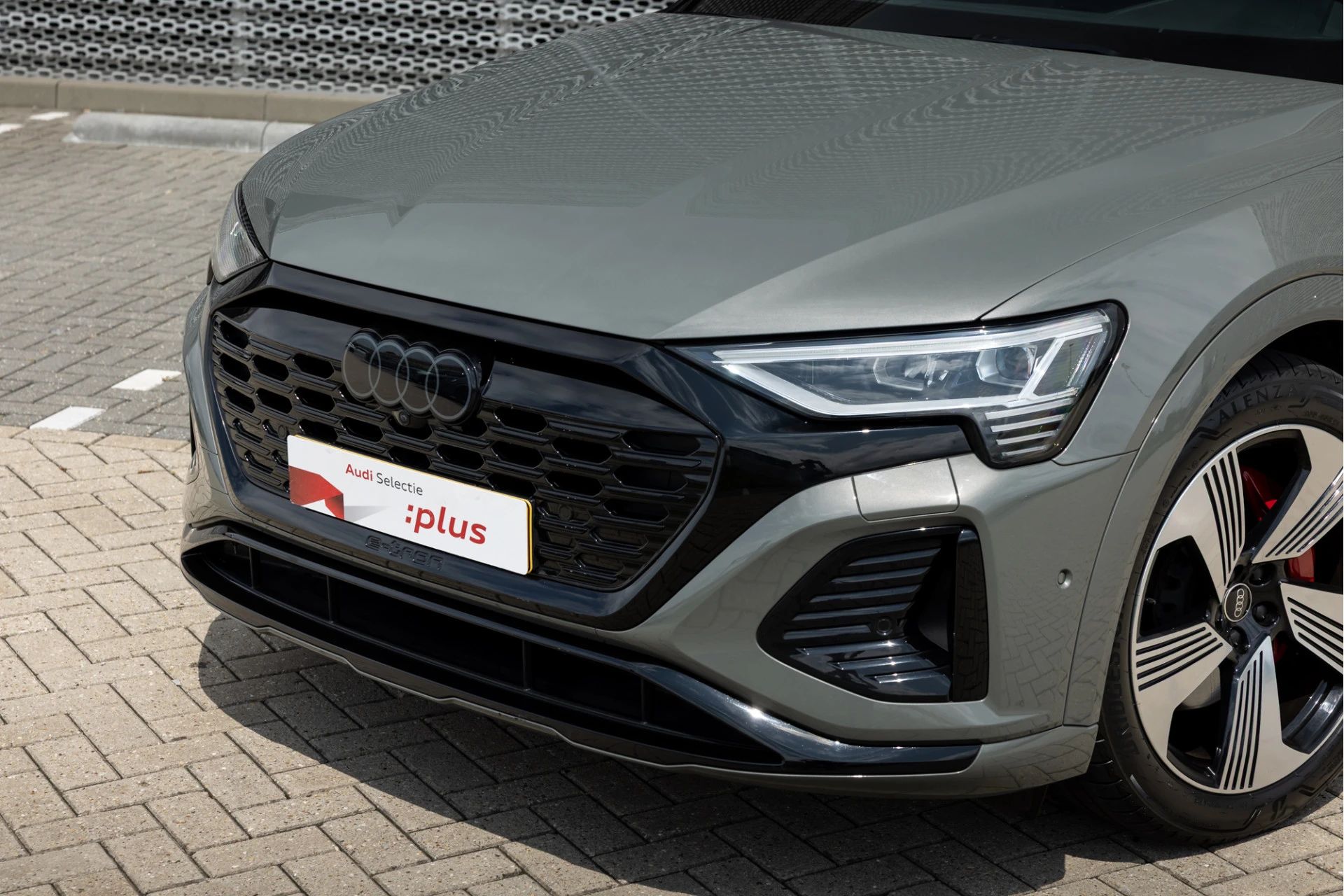 Audi Q8 e-tron