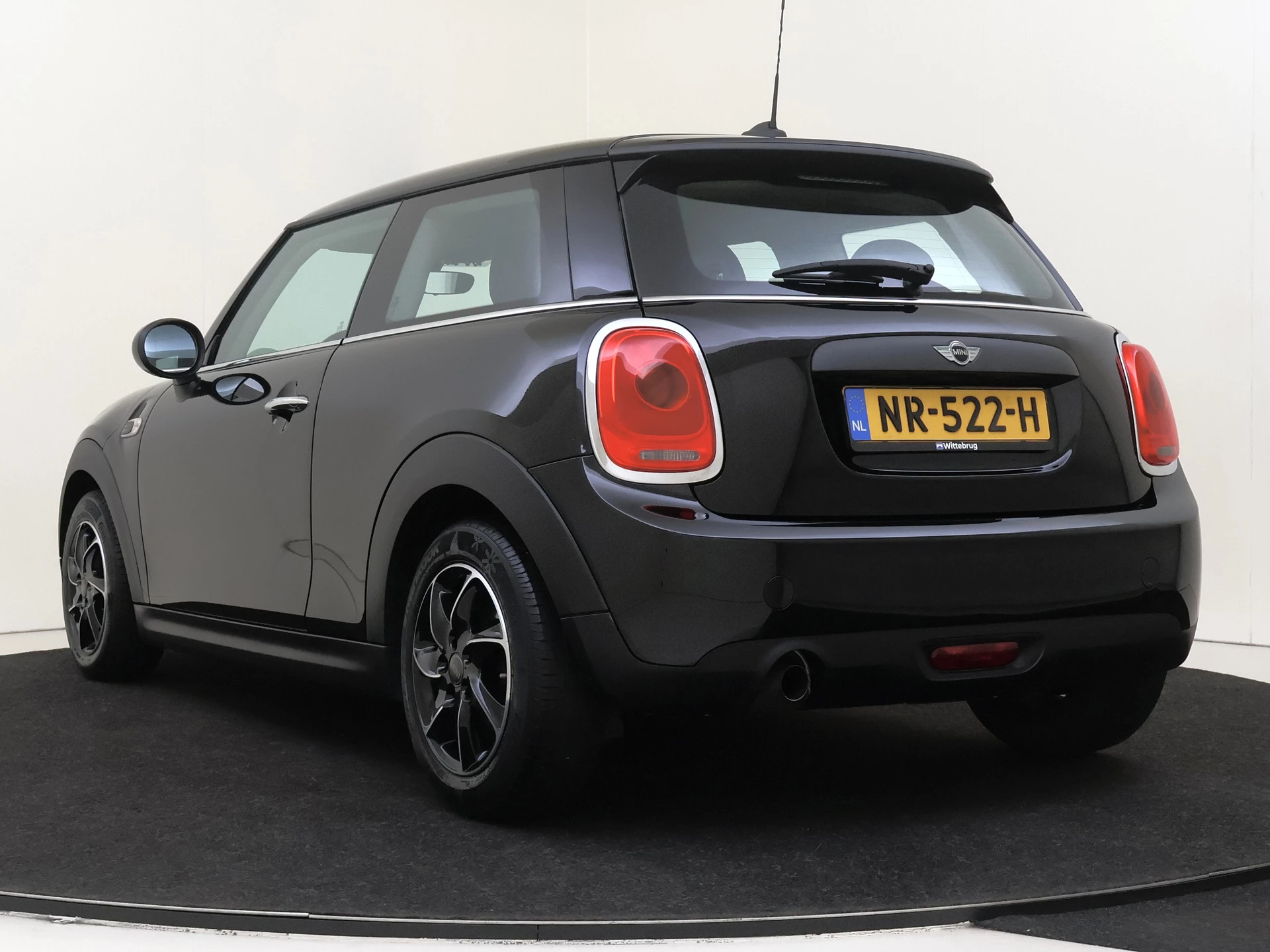 MINI One