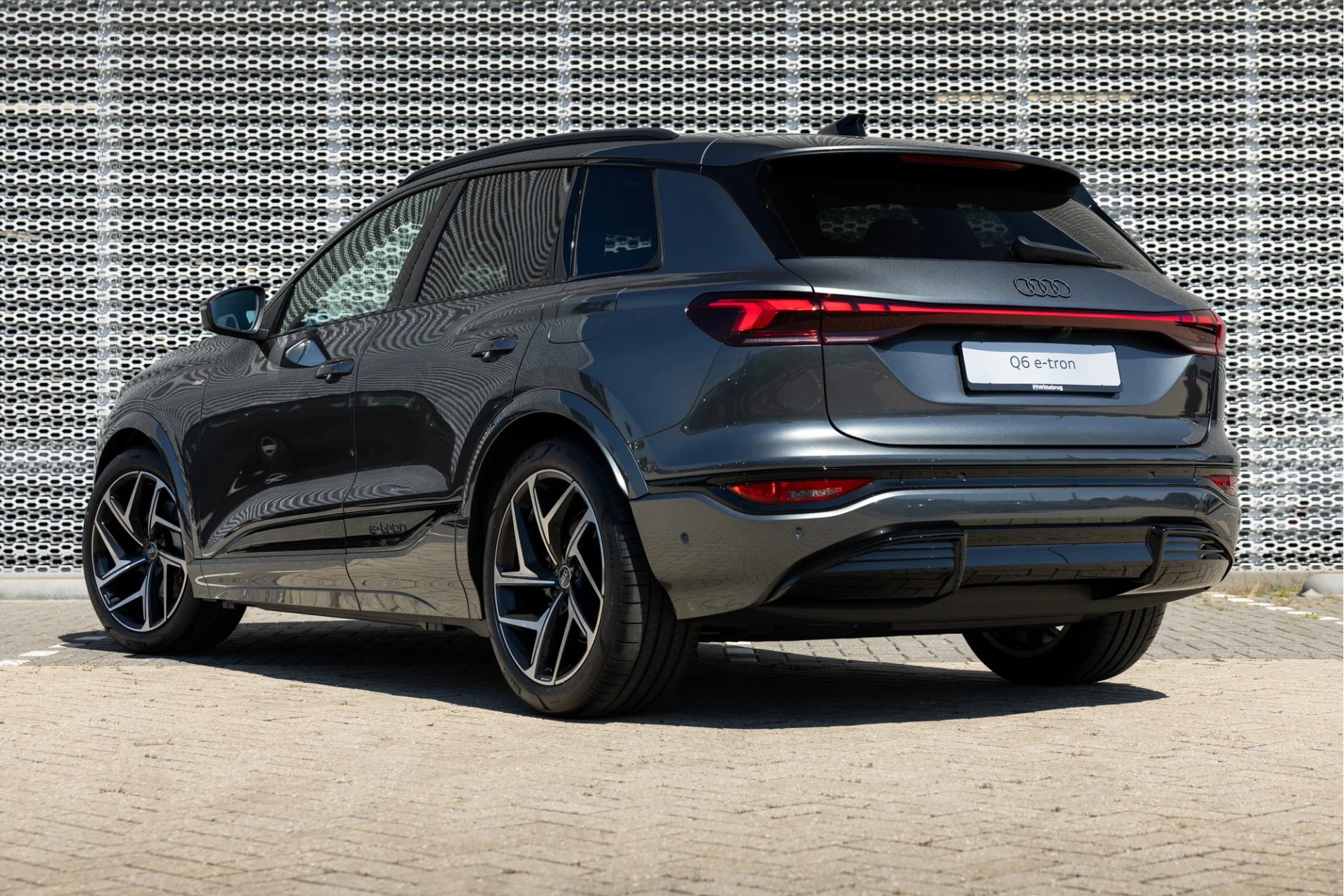 Audi Q6 e-tron