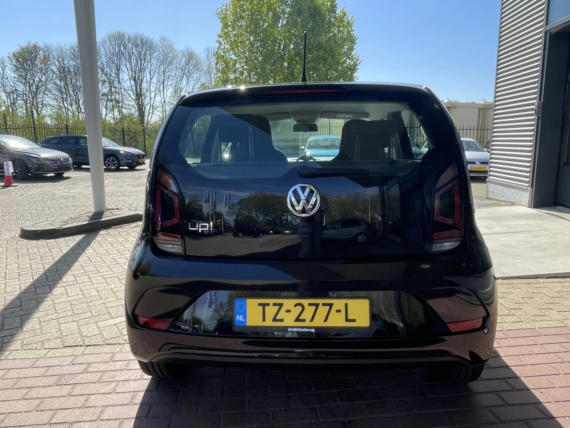 Volkswagen up!