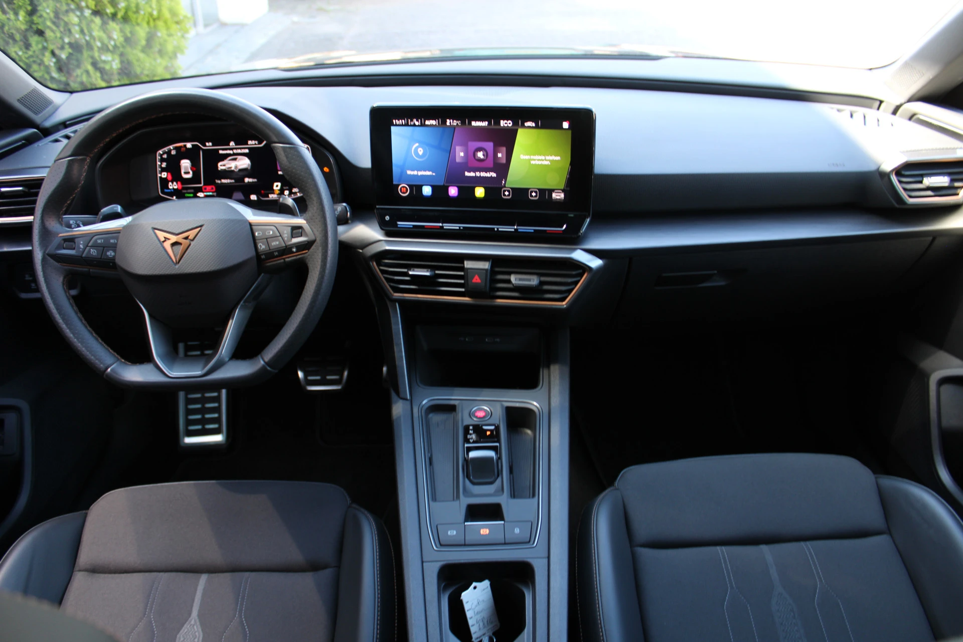 Cupra León