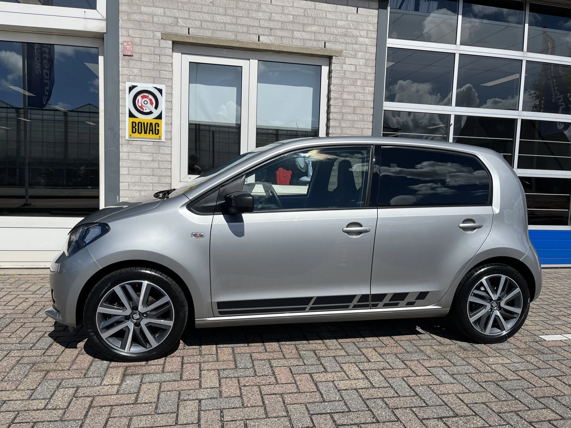 SEAT Mii