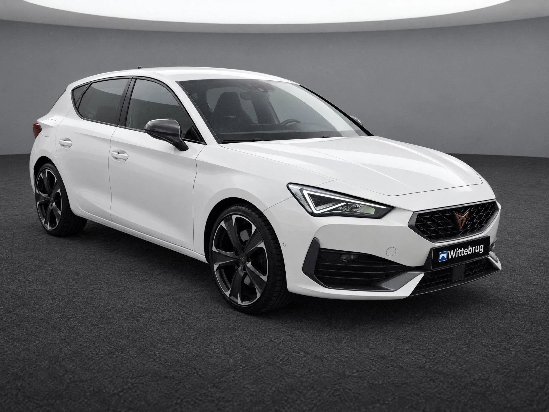 Cupra León