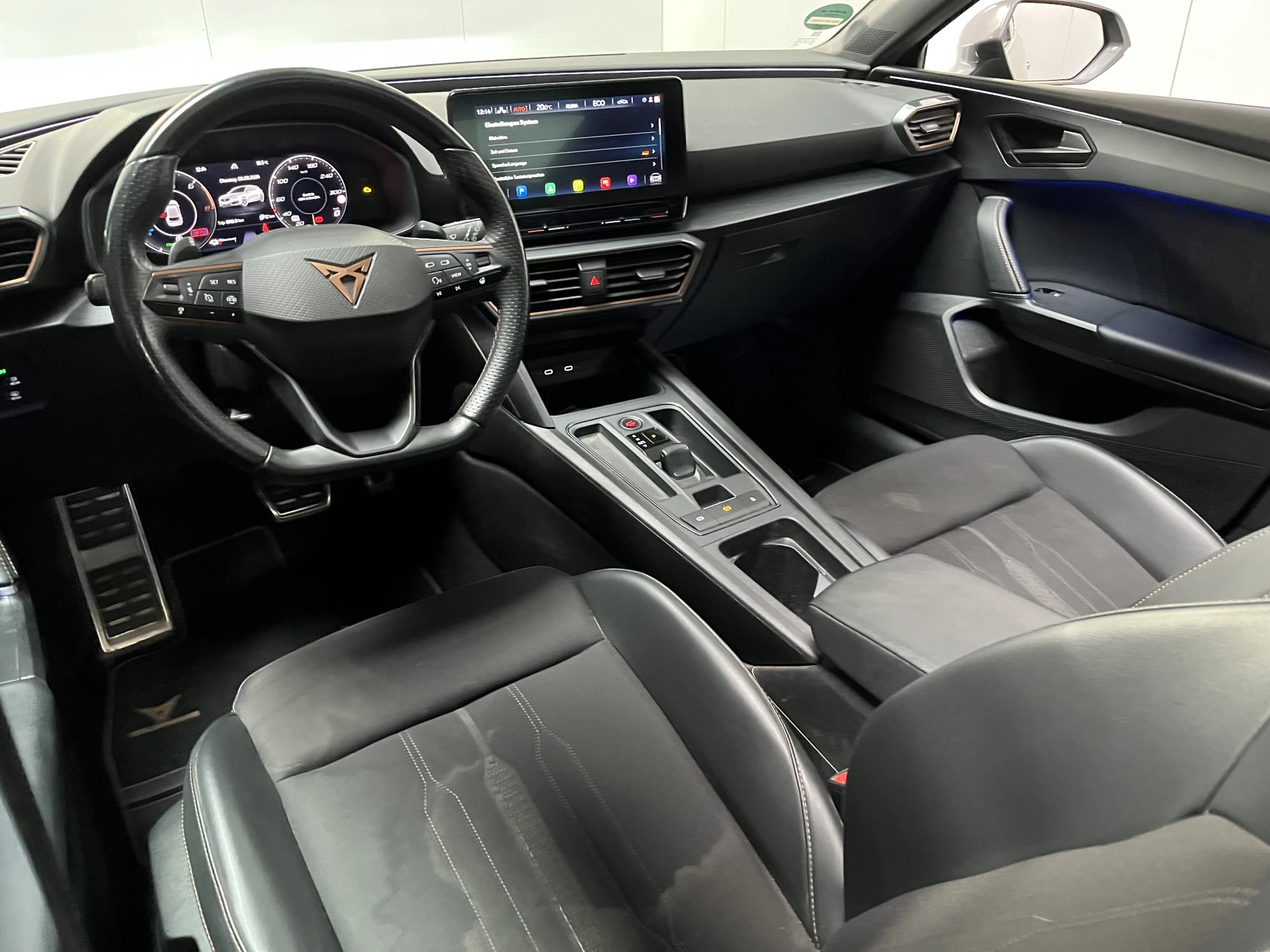 Cupra León
