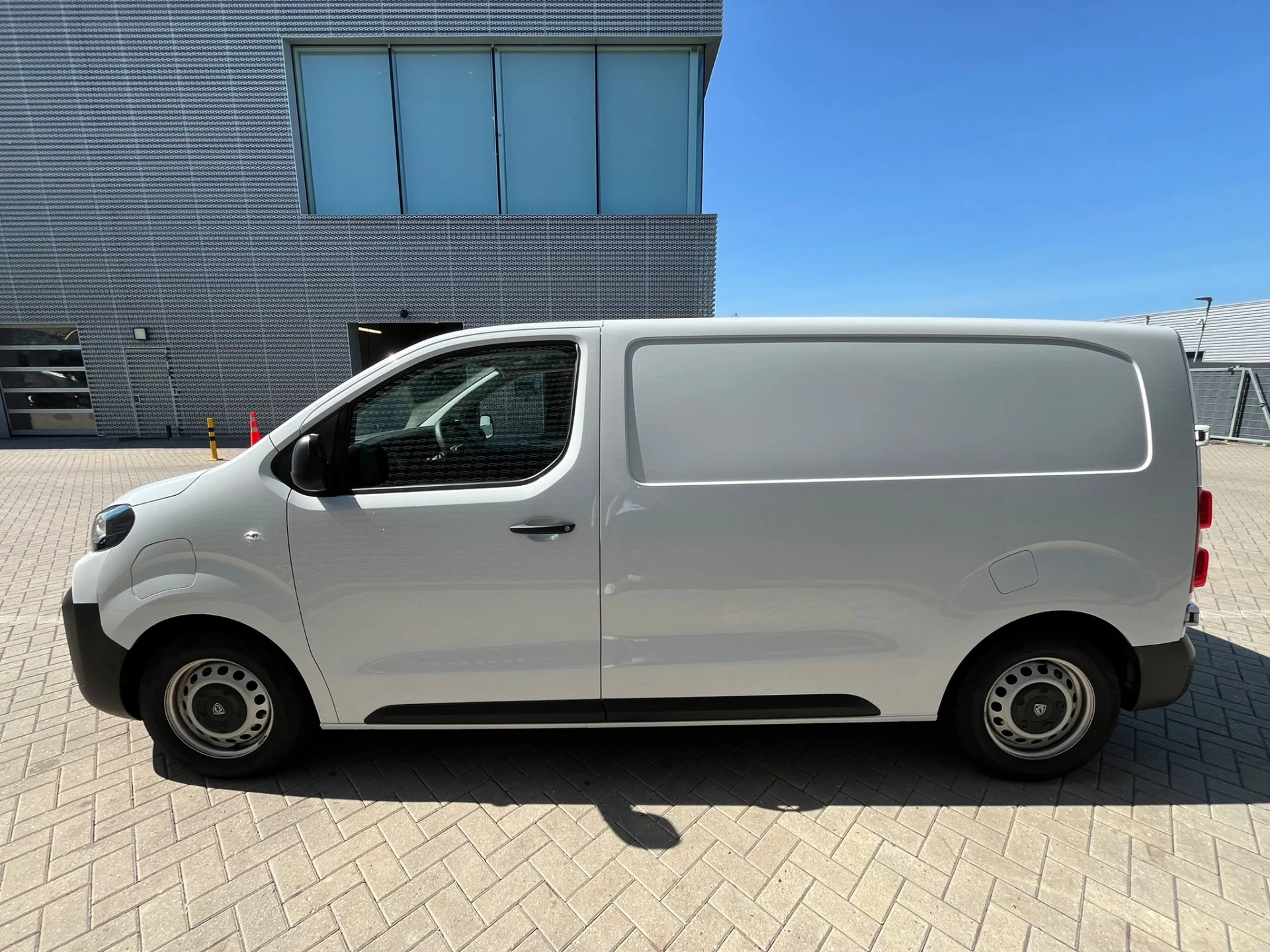 Peugeot e-Expert
