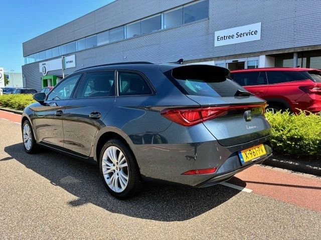 SEAT León