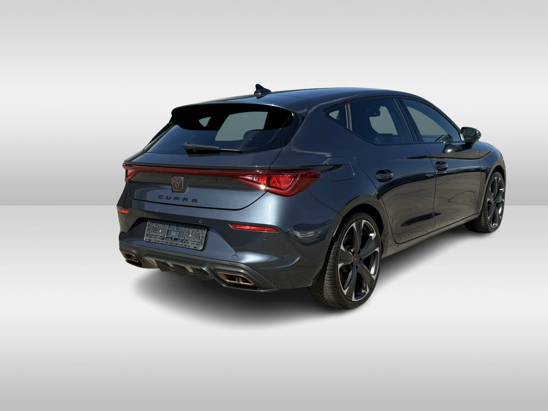 Cupra León