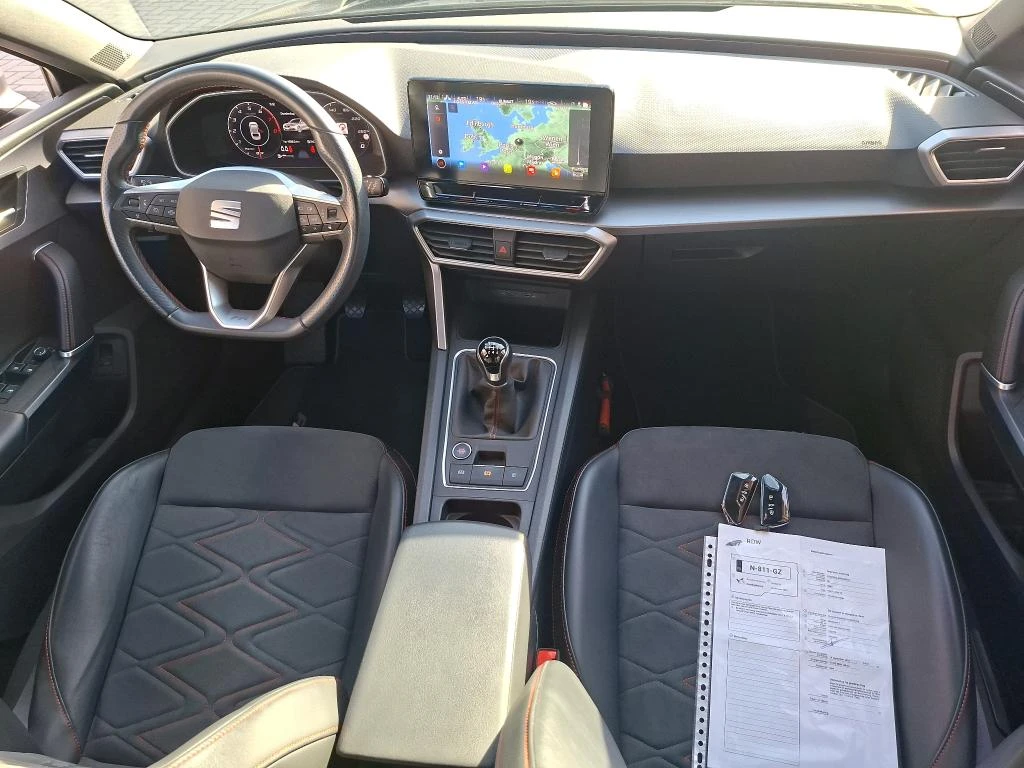 SEAT León