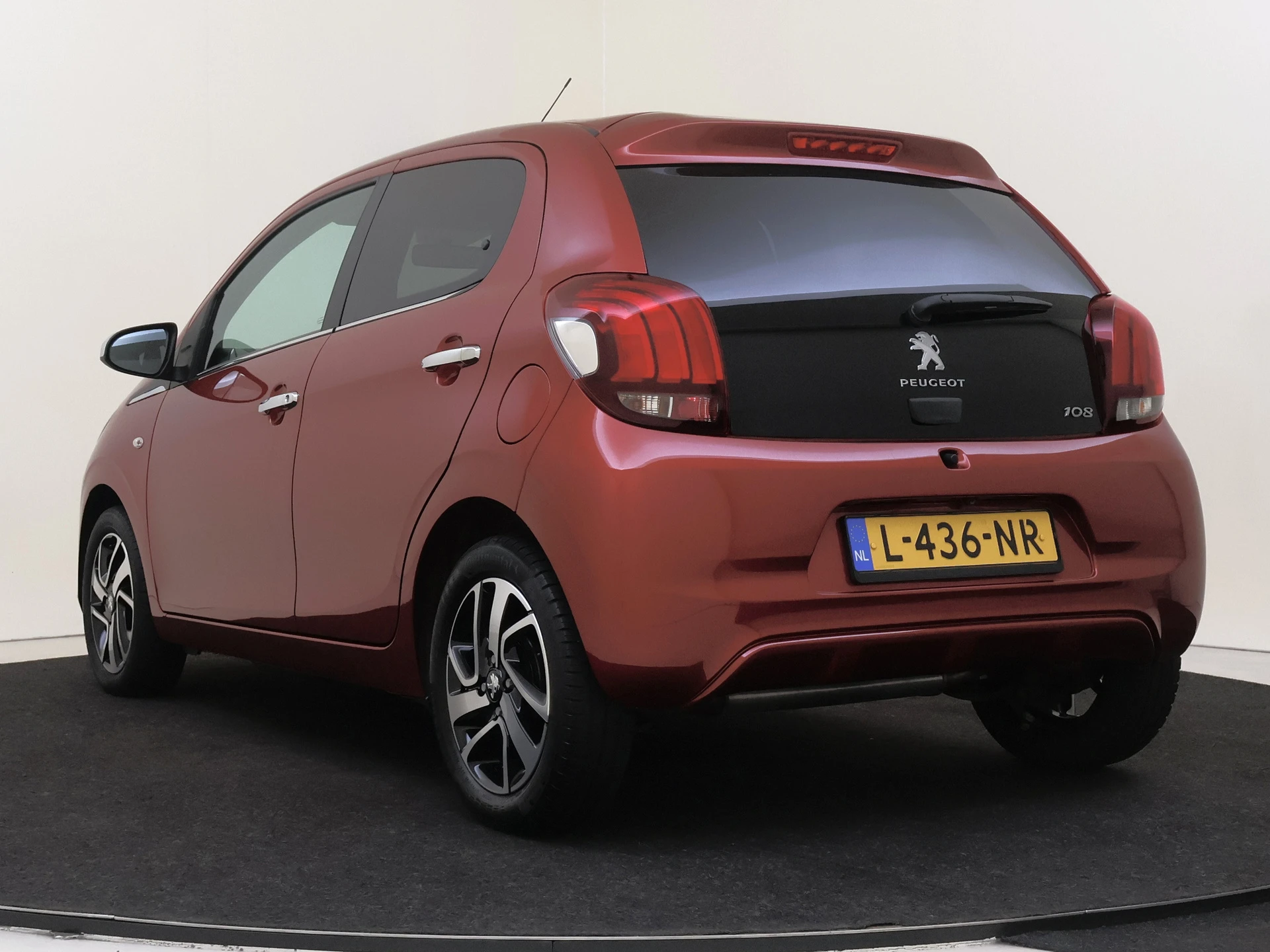 Peugeot 108