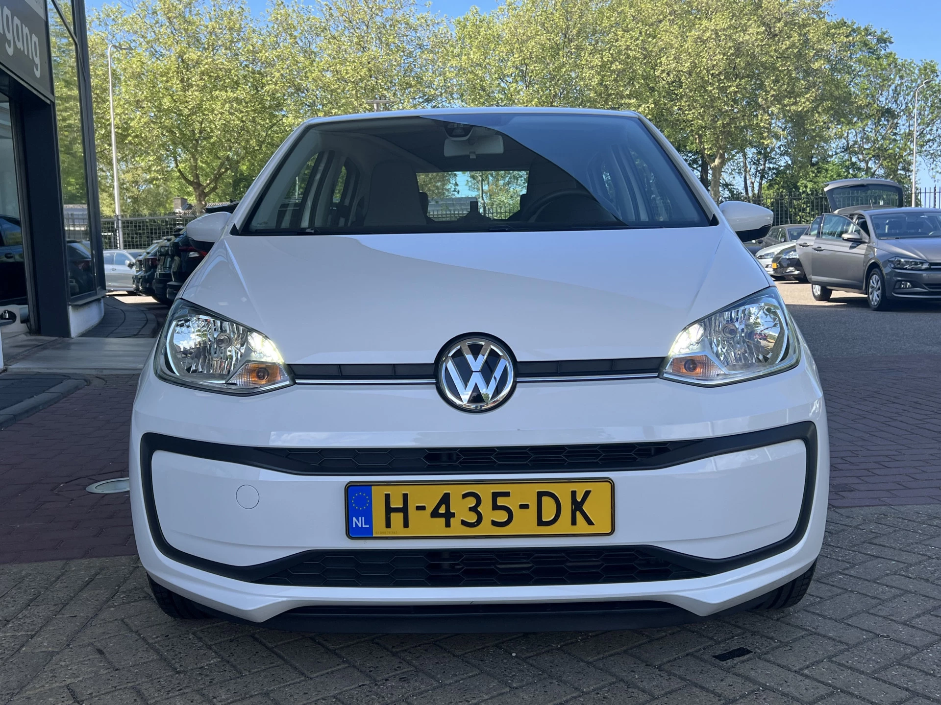 Volkswagen up!